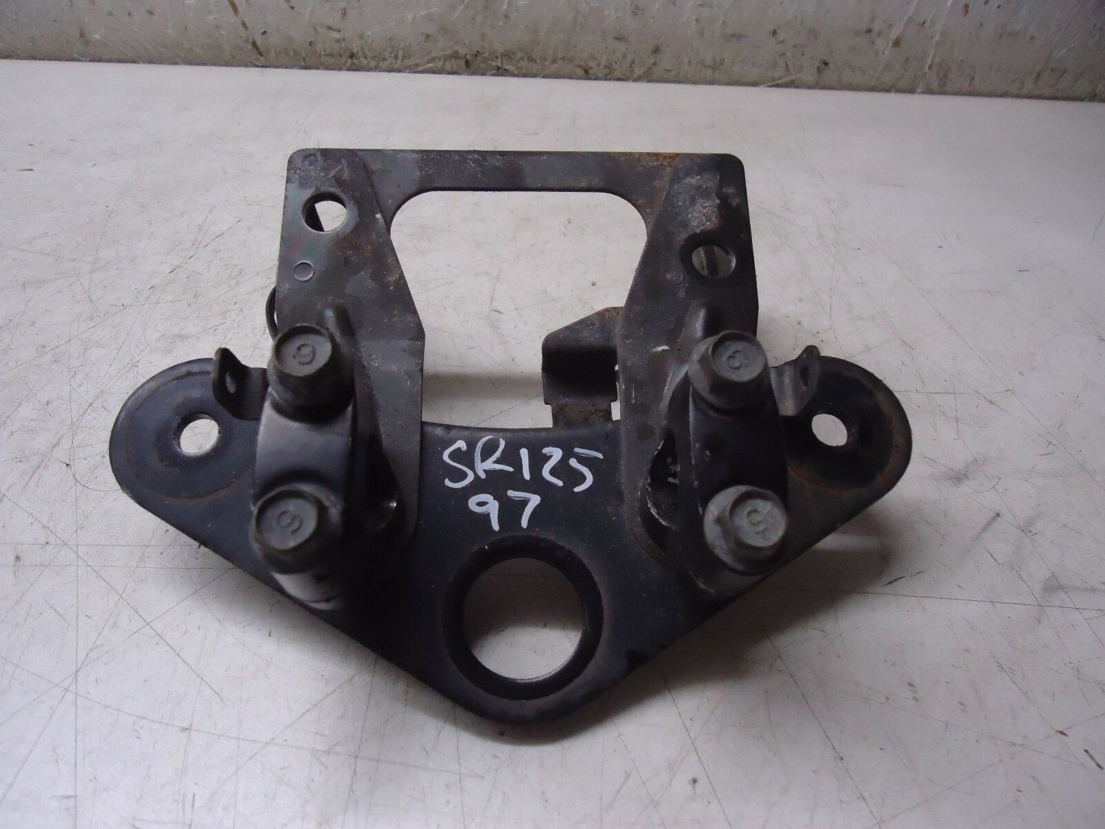 Yamaha SR125 Top Fork Yoke