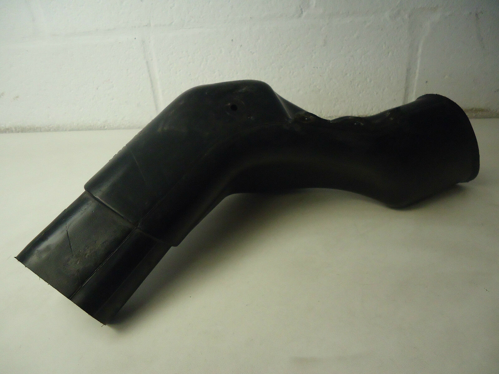 Suzuki GSX1300R Hayabusa Fairing Air Intake Pipe