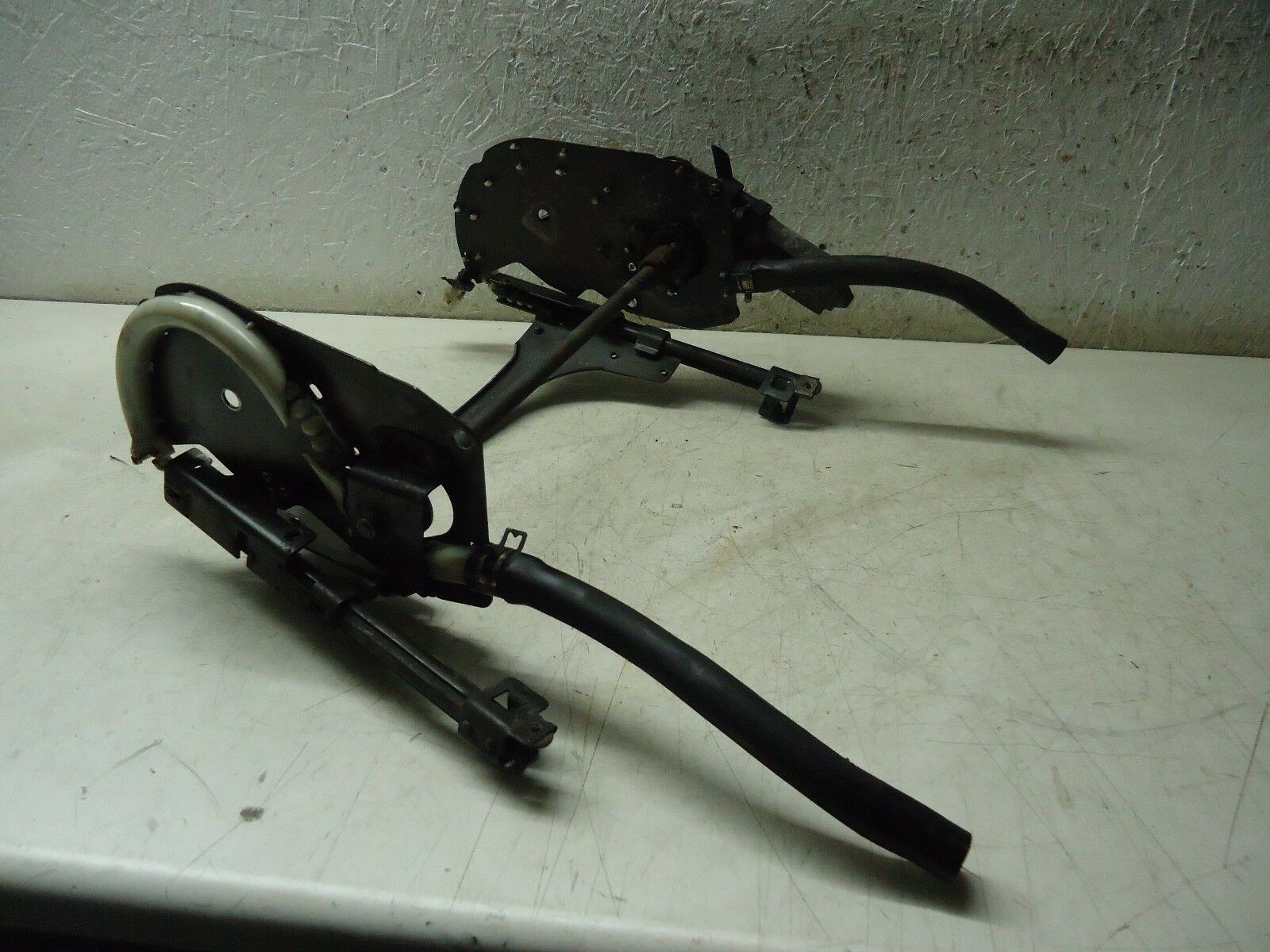 Suzuki GSX1100F Powerscreen Motor Frame