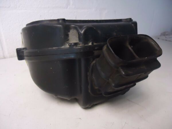Honda VFR750F Airbox 