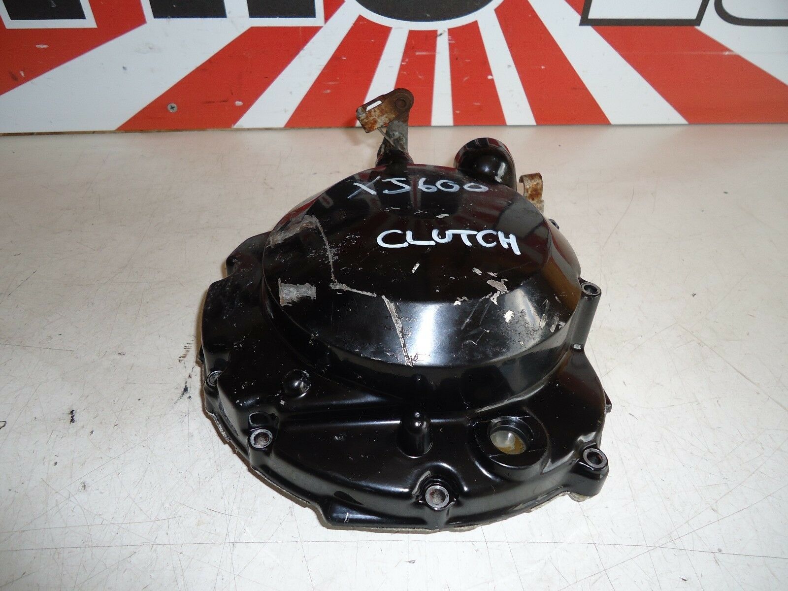 Yamaha XJ600F Pre Diversion Engine Clutch Cover Casing XJ600
