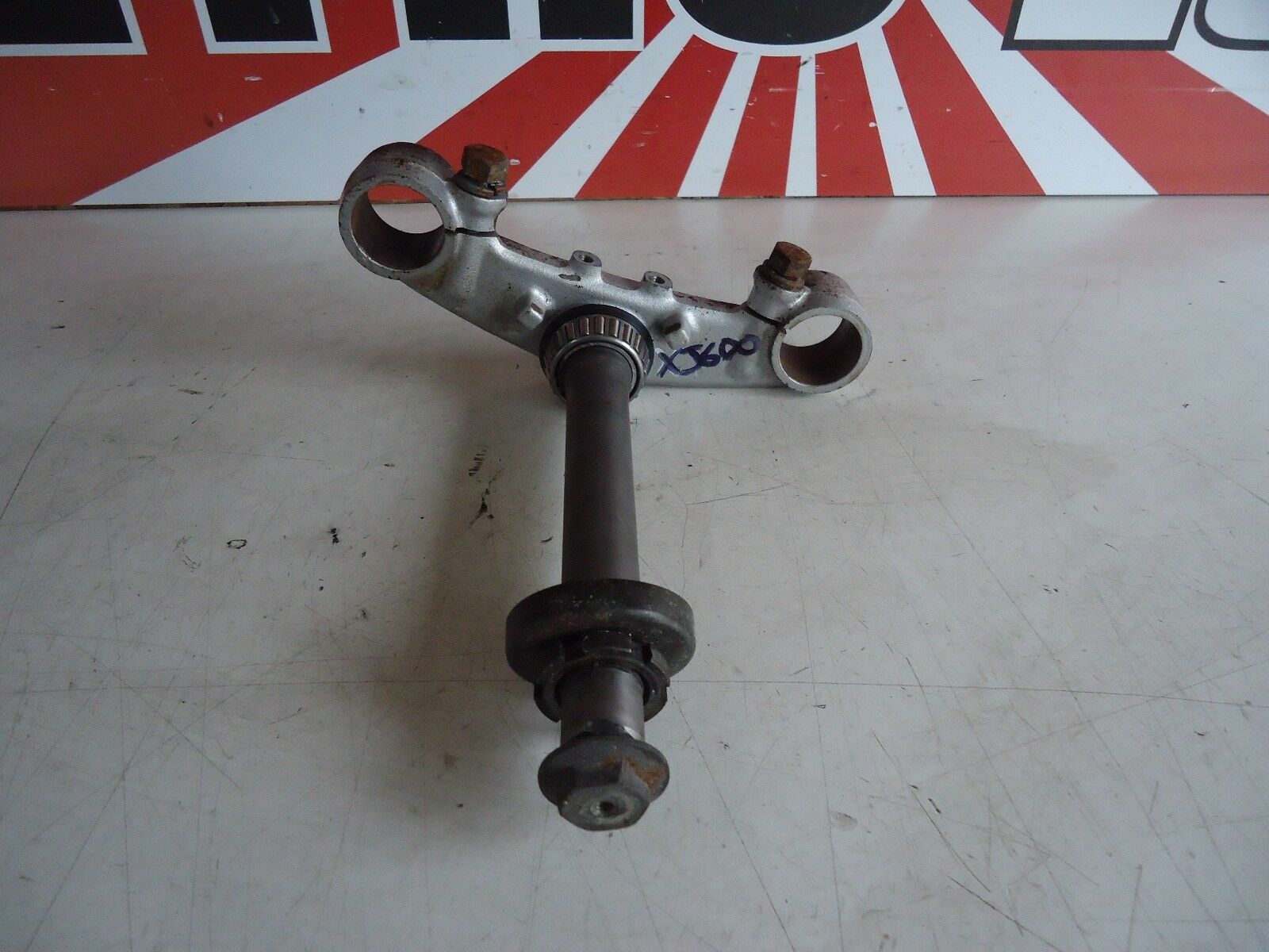 Yamaha XJ600F Pre Diversion Lower Fork Yoke XJ600