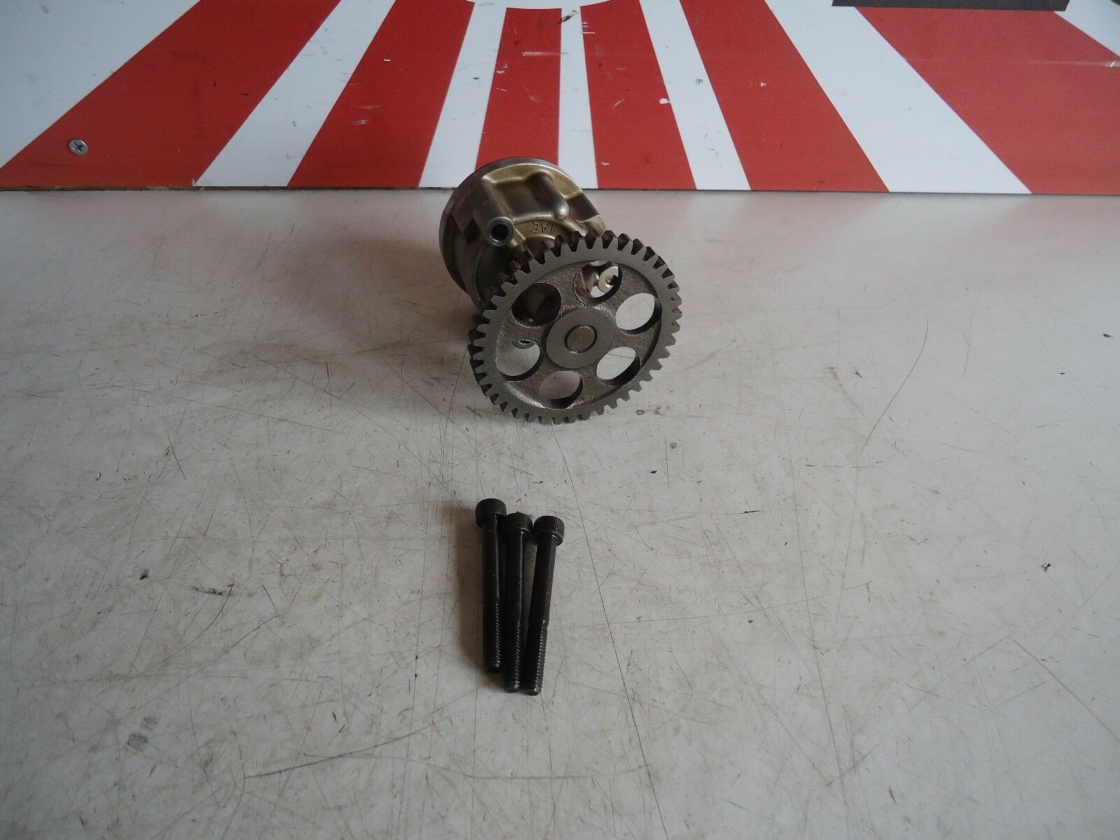 Yamaha FZ750 Oil Pump 