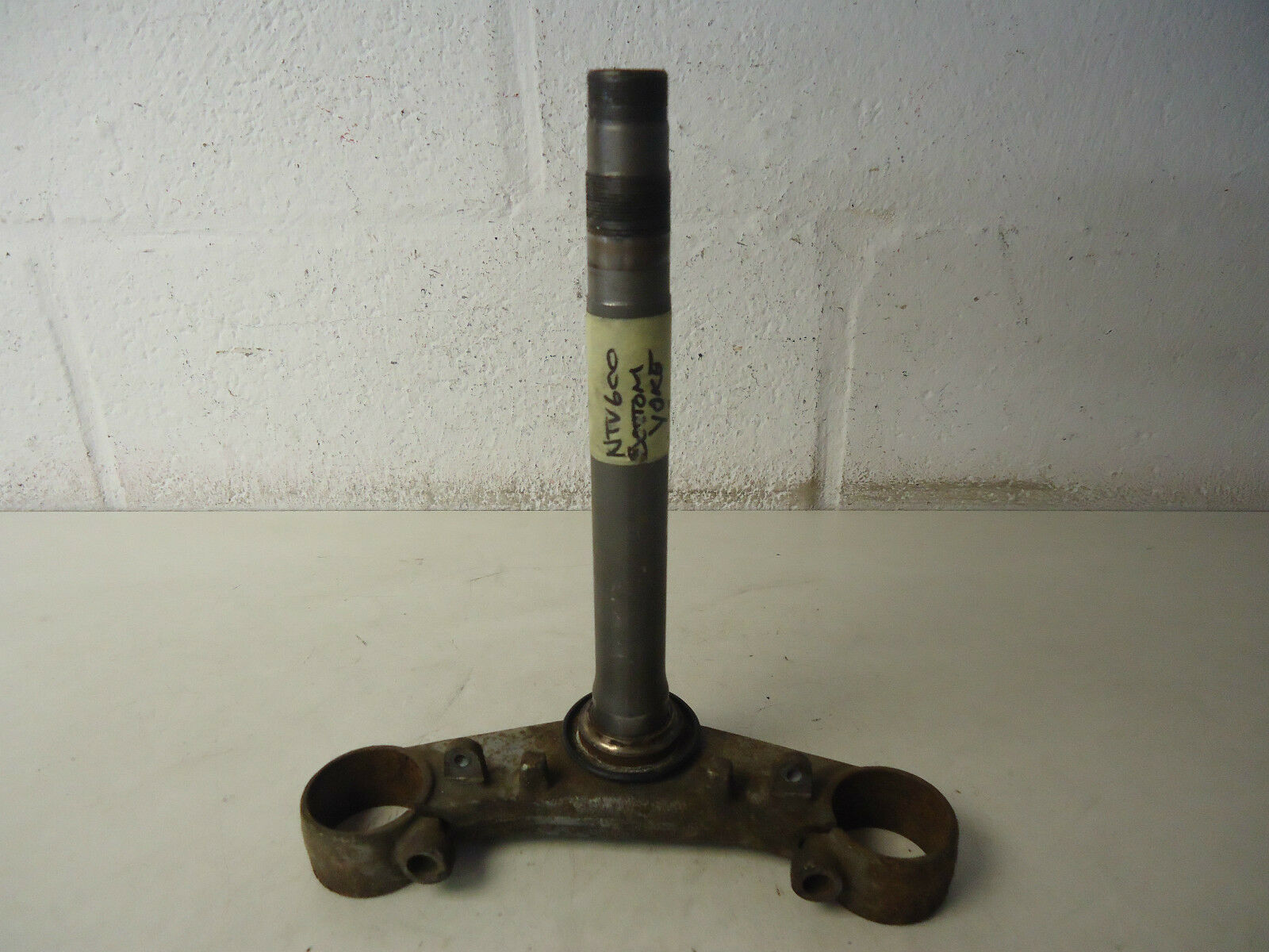 Honda NTV600K Lower Fork Yoke 