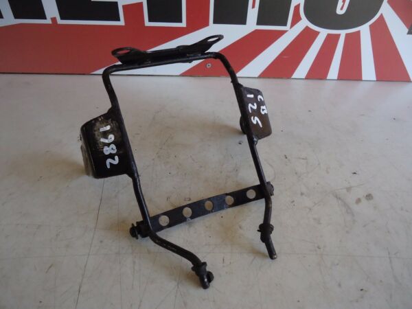 Honda CB125 Headlight Mount Frame Bracket