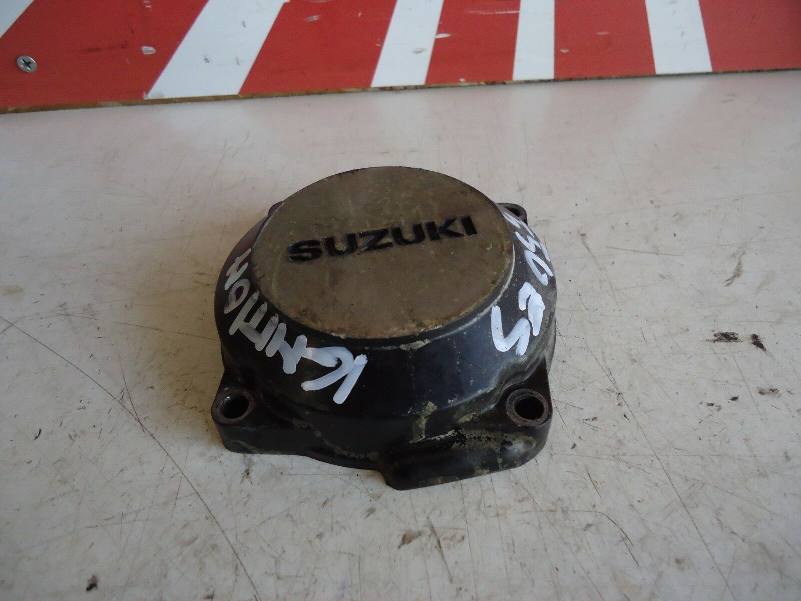 Suzuki GSX550ES Engine Ignition Cover Casing