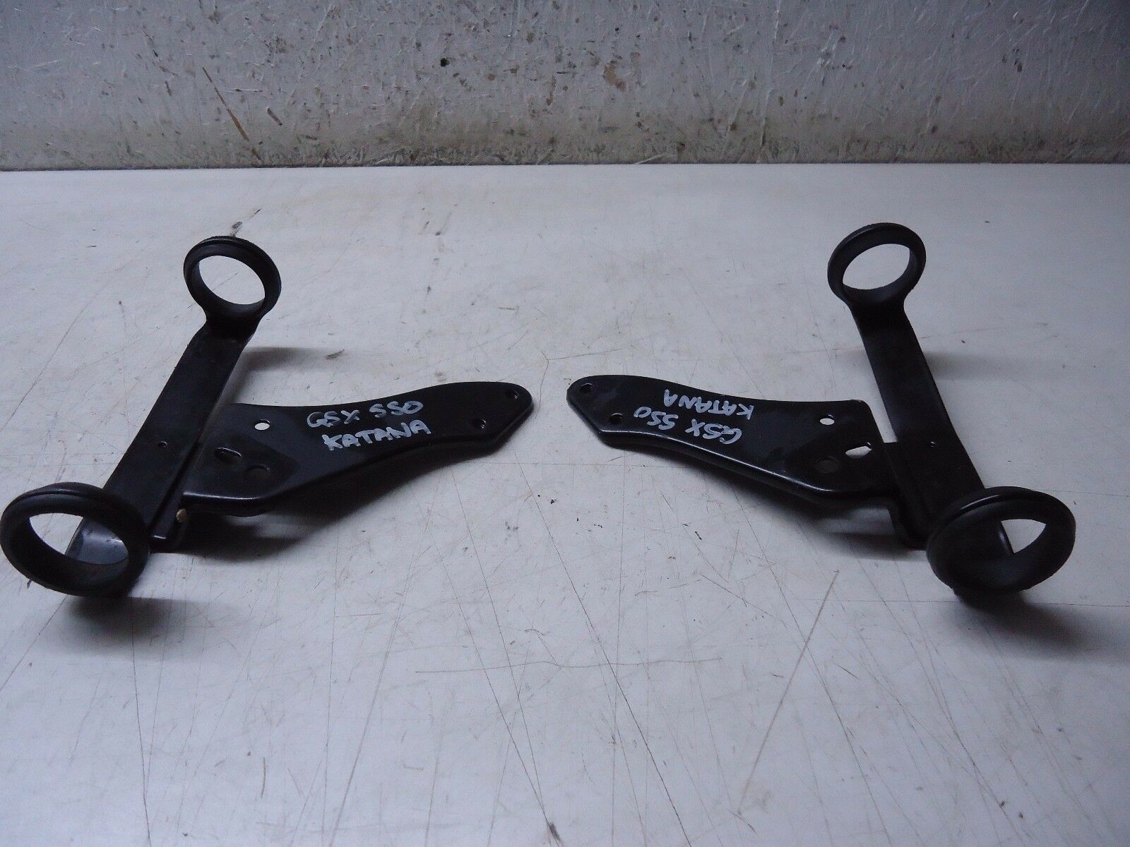 Suzuki GS550M Katana Headlight Brackets
