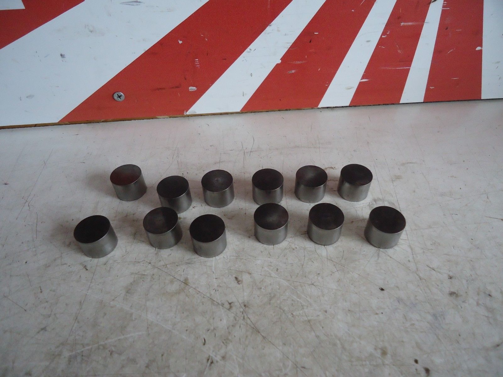 Yamaha YZF750R Engine Valve Buckets 