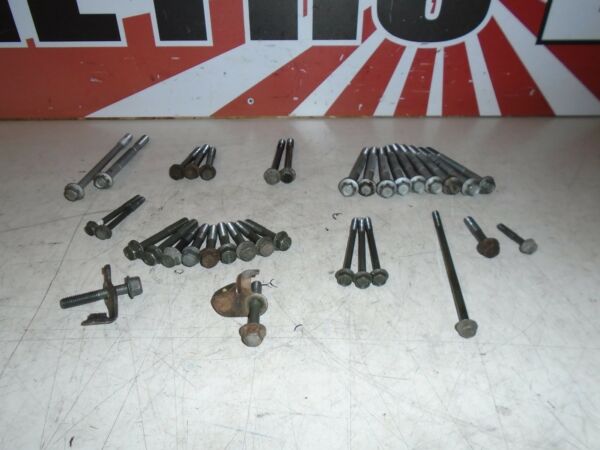 Yamaha YZF1000R Thunderace Engine Crankcase Bolts 