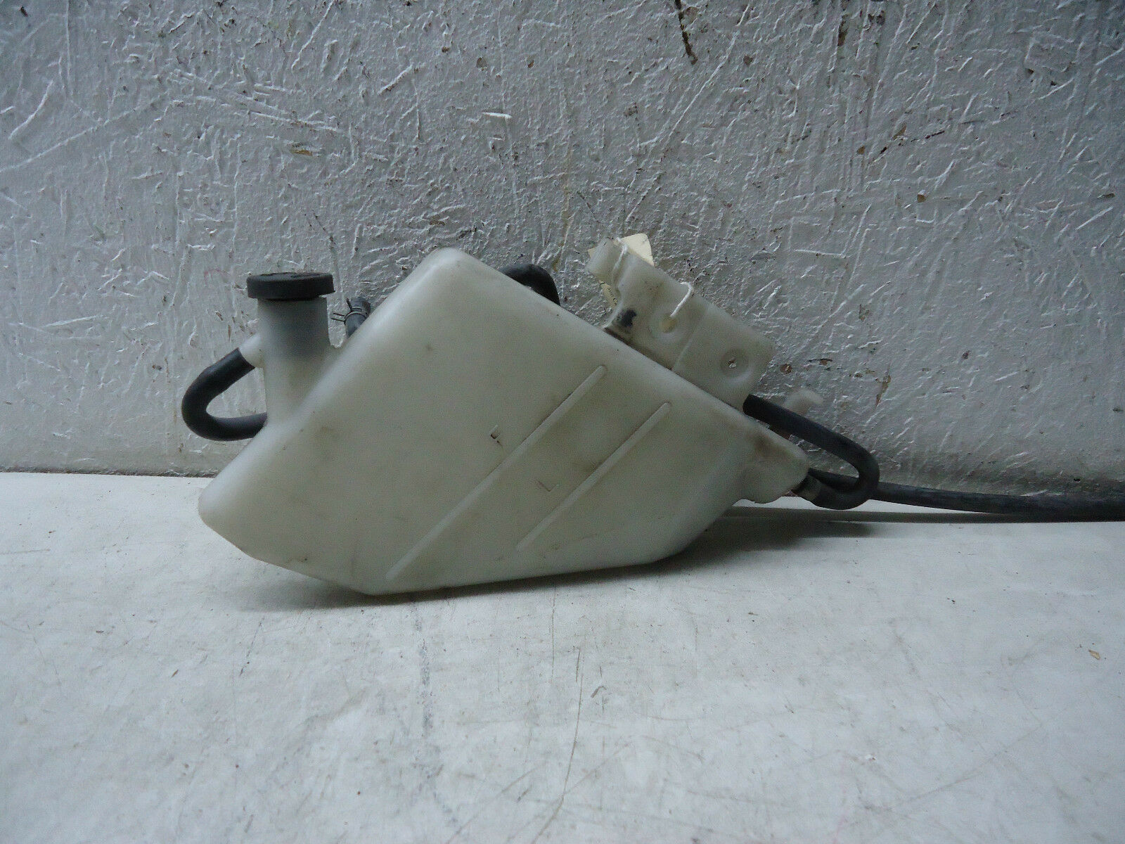 Suzuki GSXR1000 Water Bottle Expansion Tank GSX-R1000