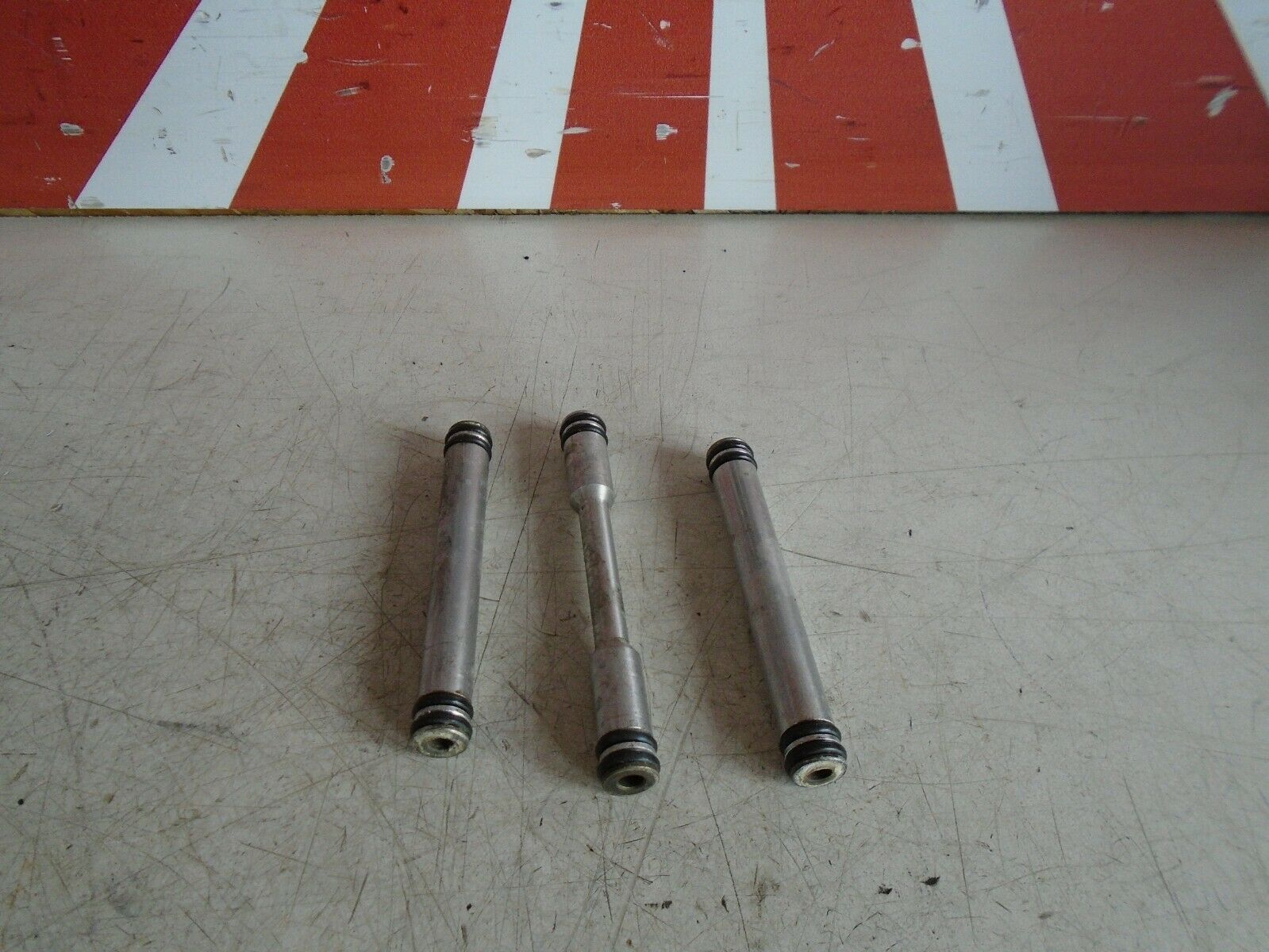 Yamaha YZF1000R Thunderace Carb Water Pipes YZF1000 Carburettor 