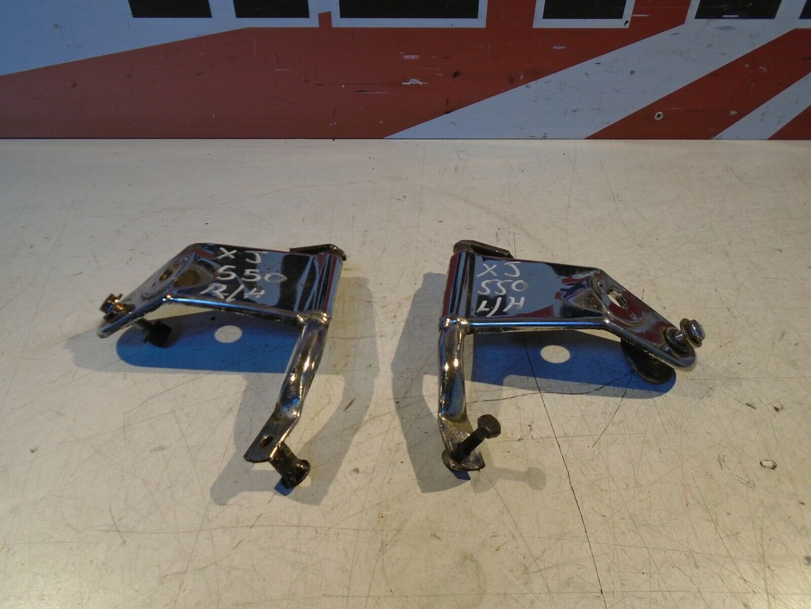 Yamaha XJ550 Headlight Brackets 