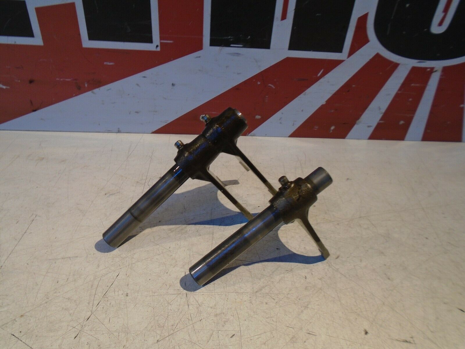 Suzuki GSXR750 Gear Selector Forks GSX-R750