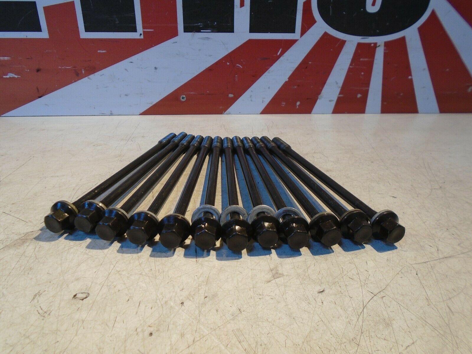 Suzuki GSXR750 Engine Cylinder Head Bolts GSX-R750