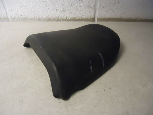 Suzuki GSF400 Bandit Rear Seat
