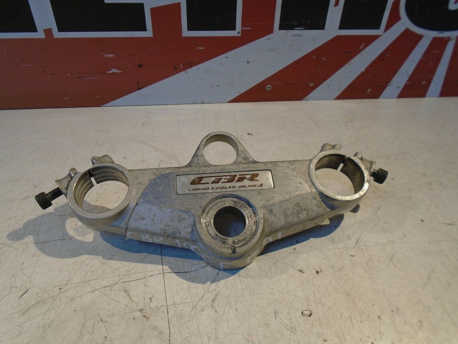 Honda CBR1000F Top Fork Yoke