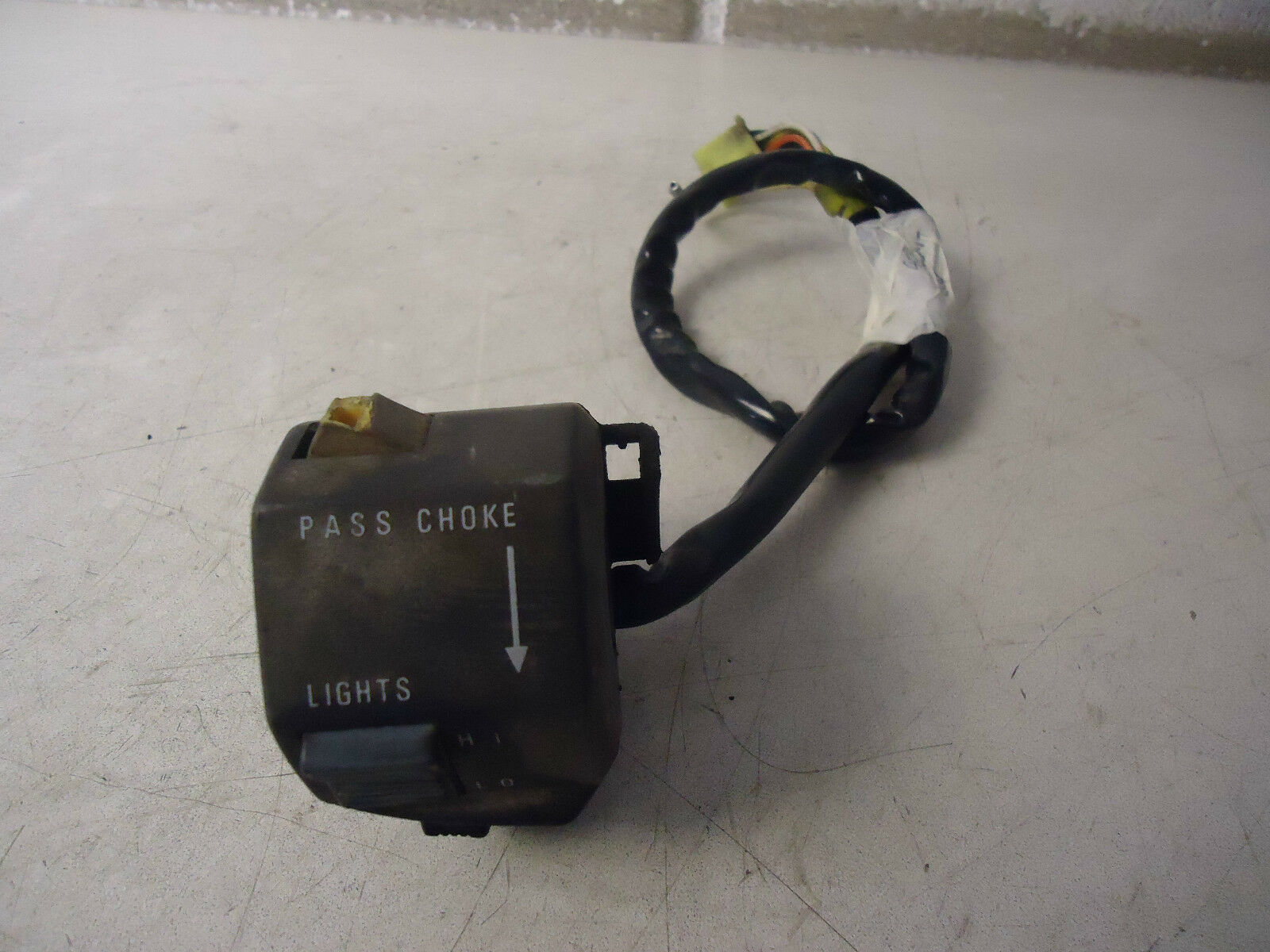 SUZUKI 400 BANDIT LH SWITCHGEAR HANDLEBAR SWITCH