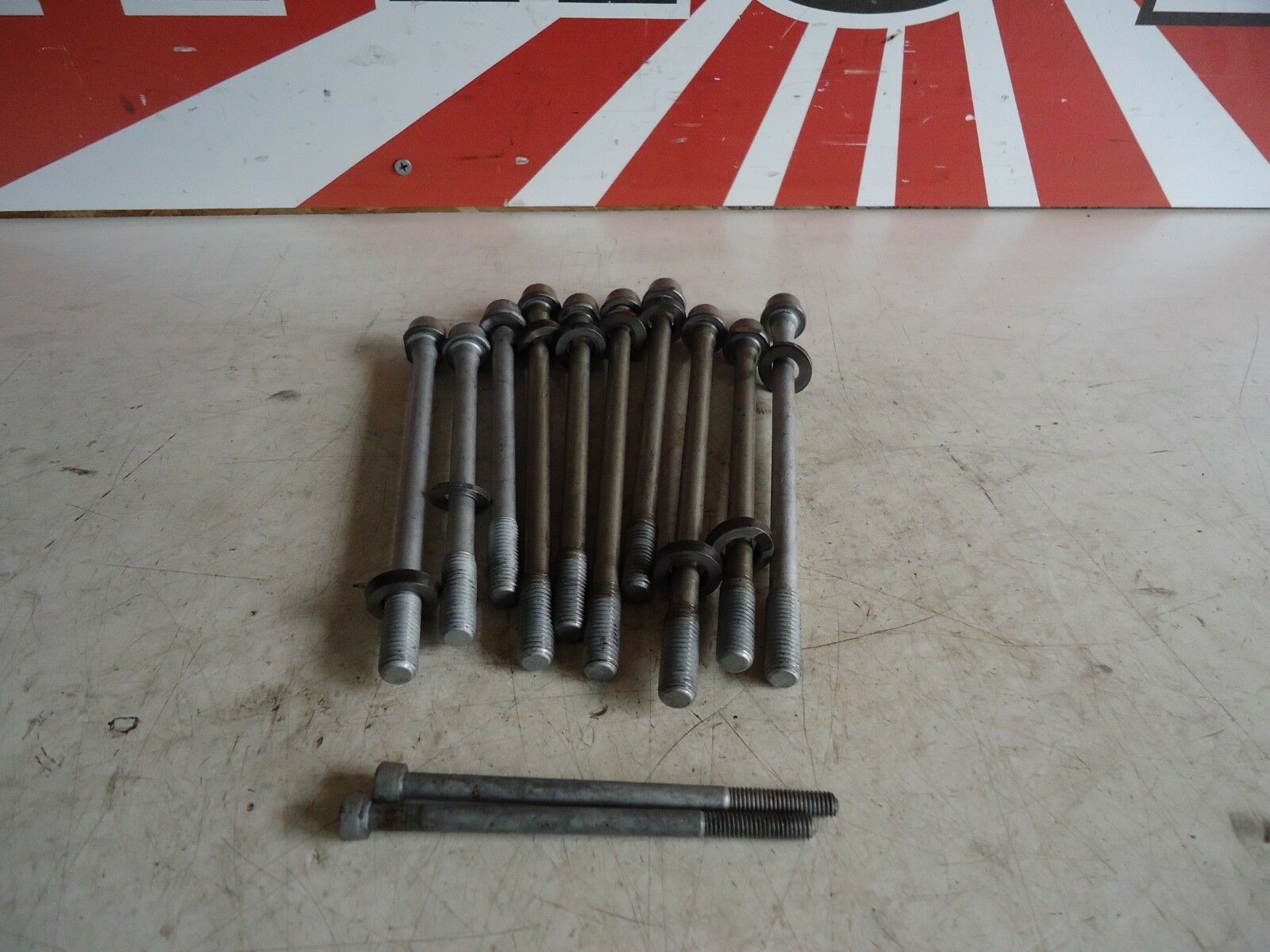 Kawasaki ZX7R Engine Cylinder Head Bolts ZX-R 750J