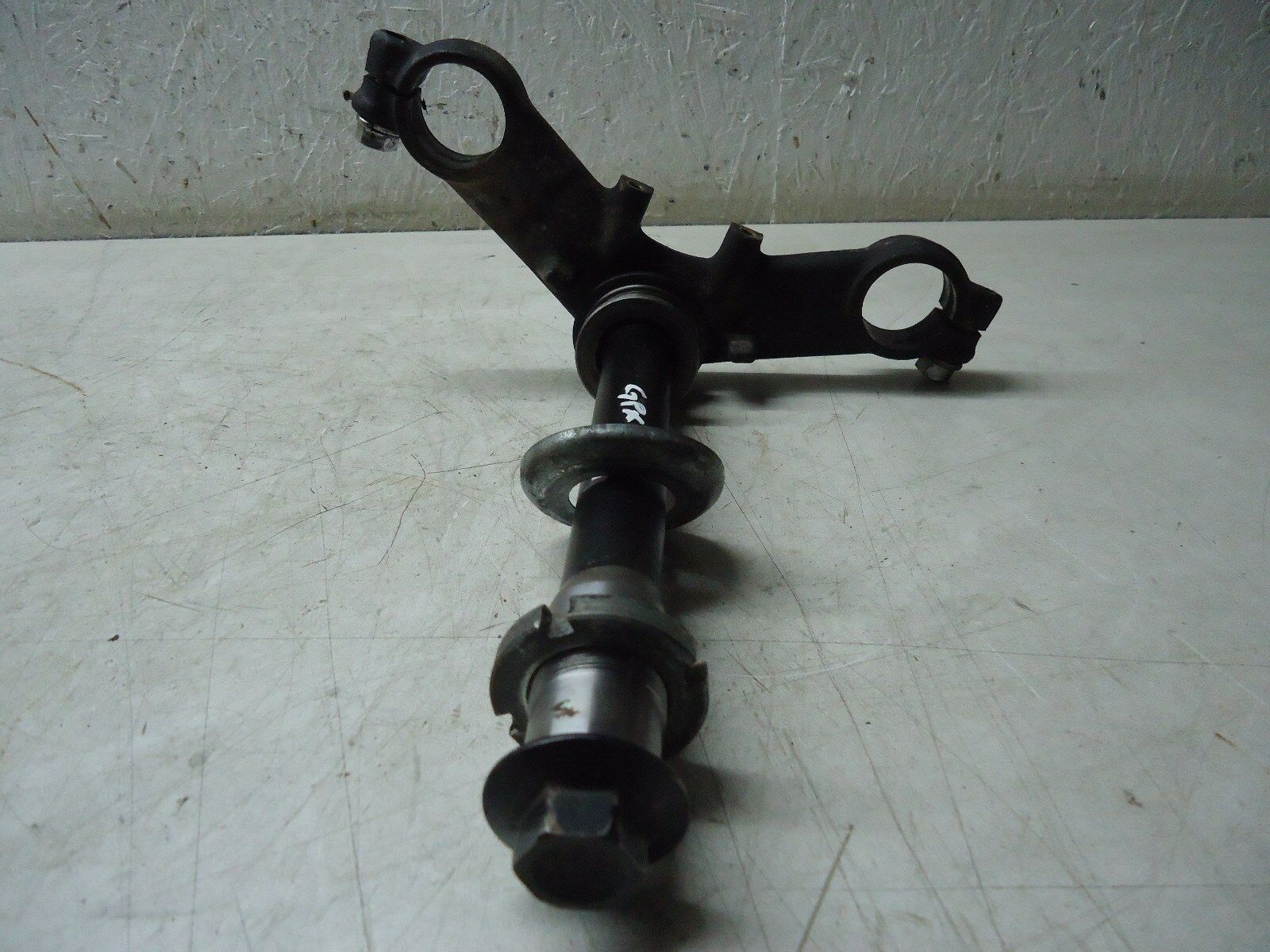 Kawasaki GPX250R Lower Fork Yoke