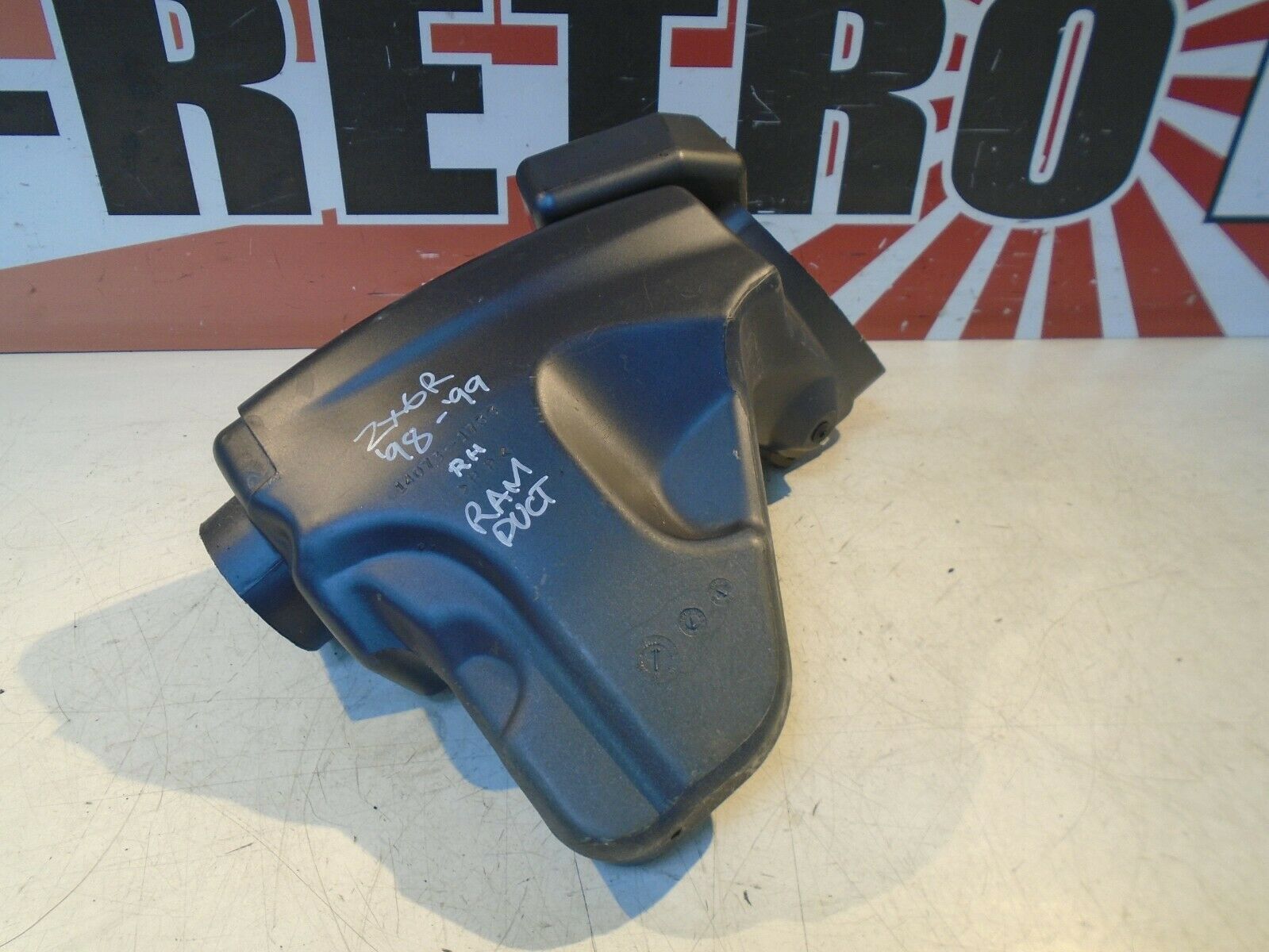 Kawasaki ZX6R Airbox Air Intake Duct