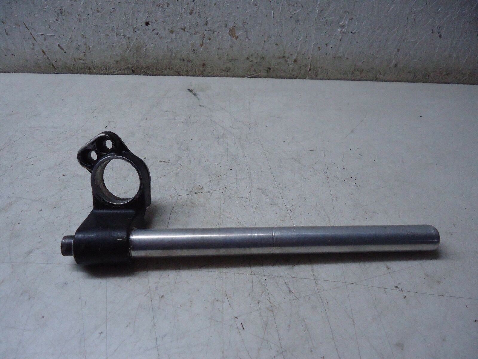 Kawasaki GPZ900R L-H Handlebar ZX900A