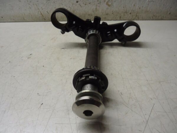 Kawasaki GPZ1100 Lower Fork Yoke