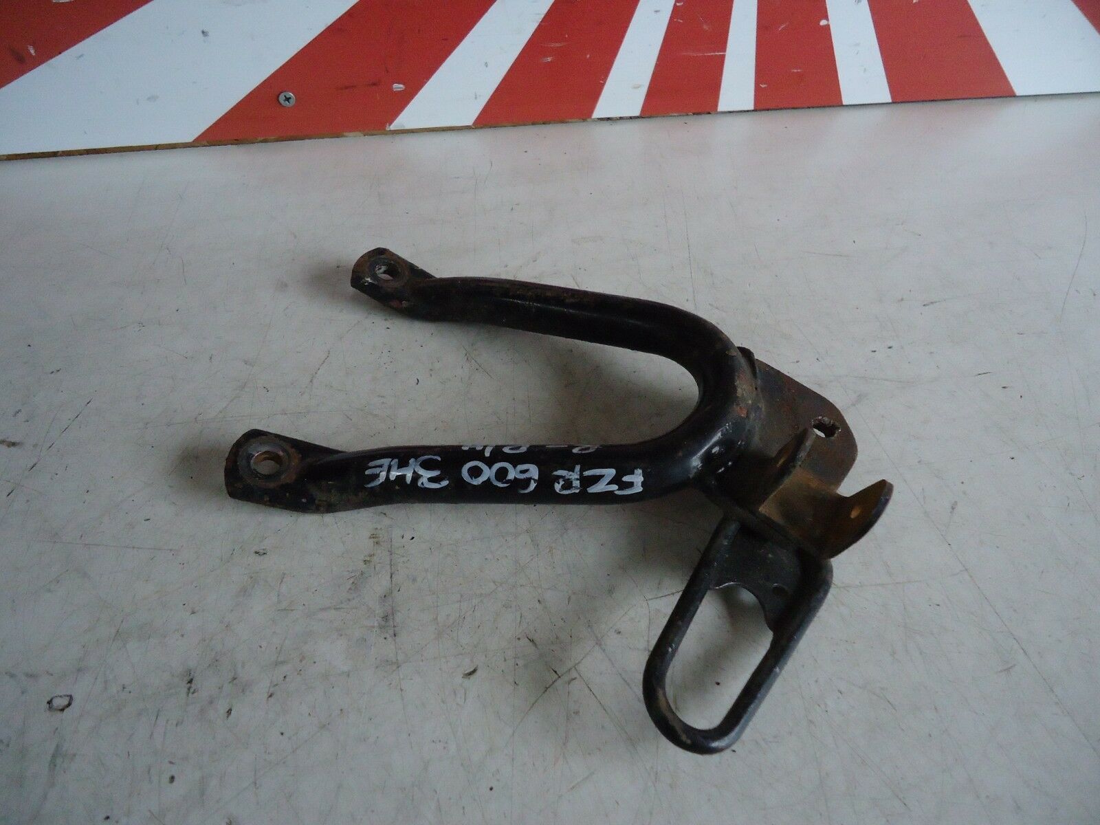 Yamaha FZR600 RH Rear Footrest Hanger FZR600 Footpeg Hanger