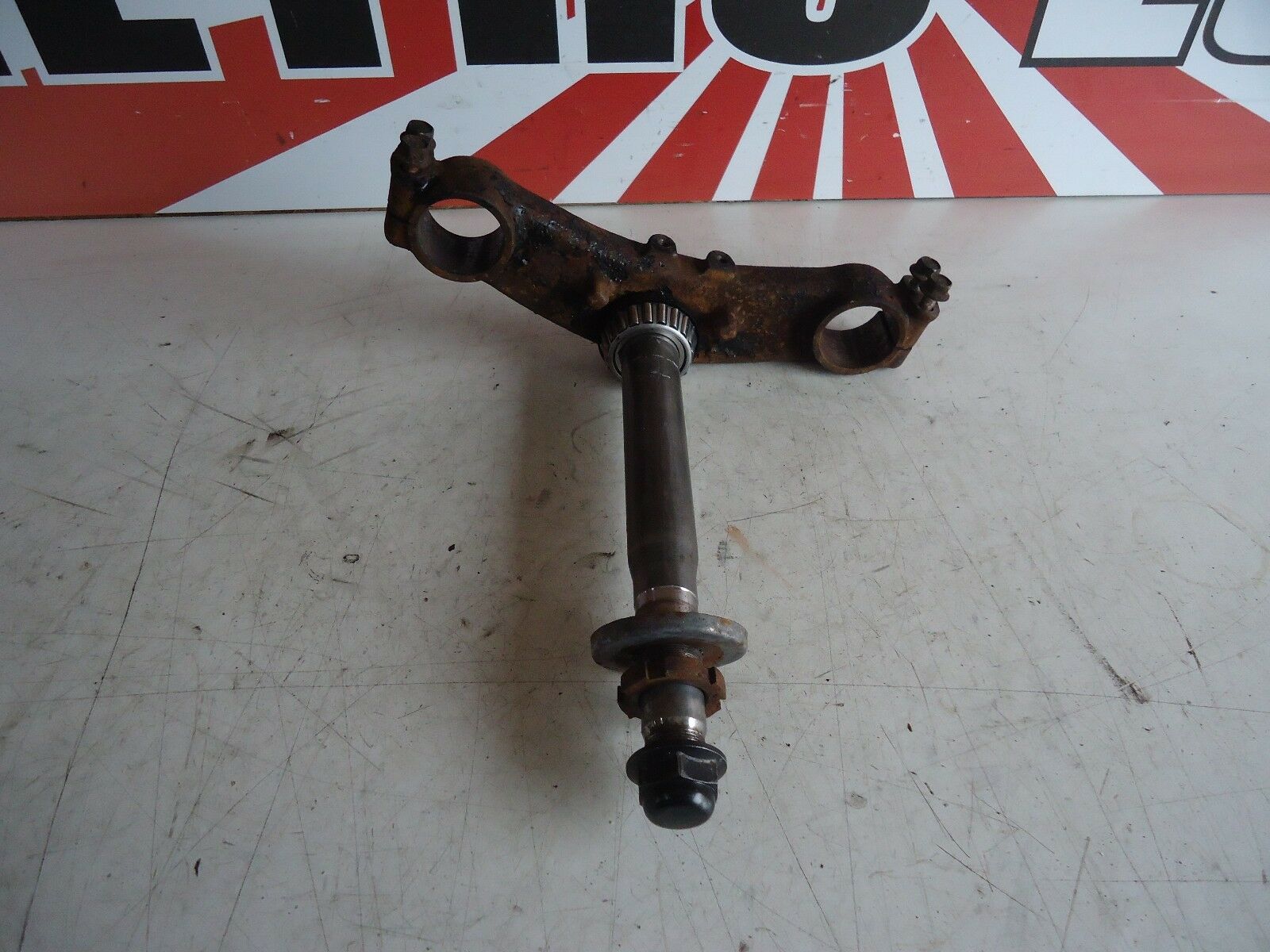Yamaha FJ1200 Lower Fork Yoke