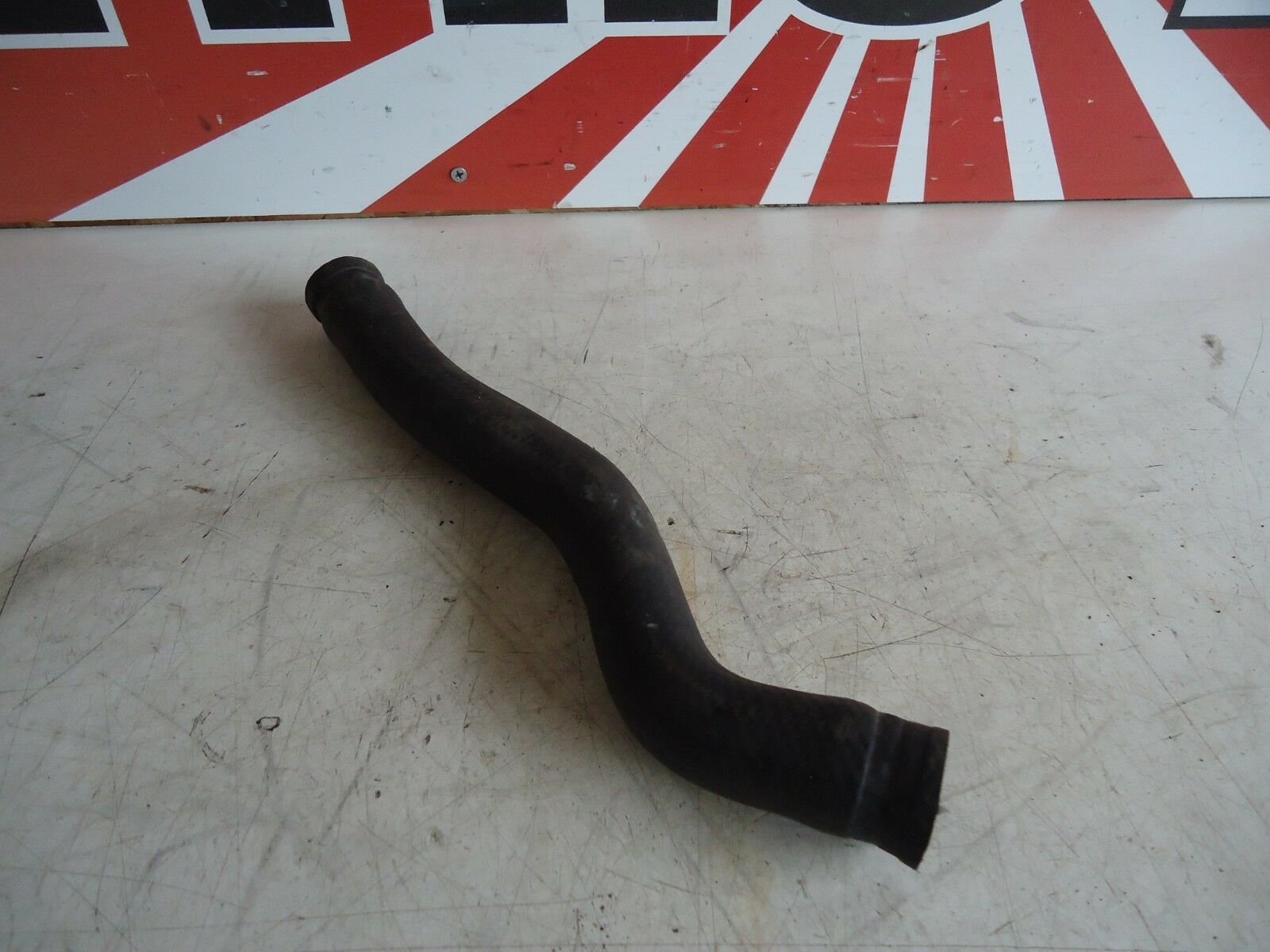 Honda VF1000F Top Radiator Hose
