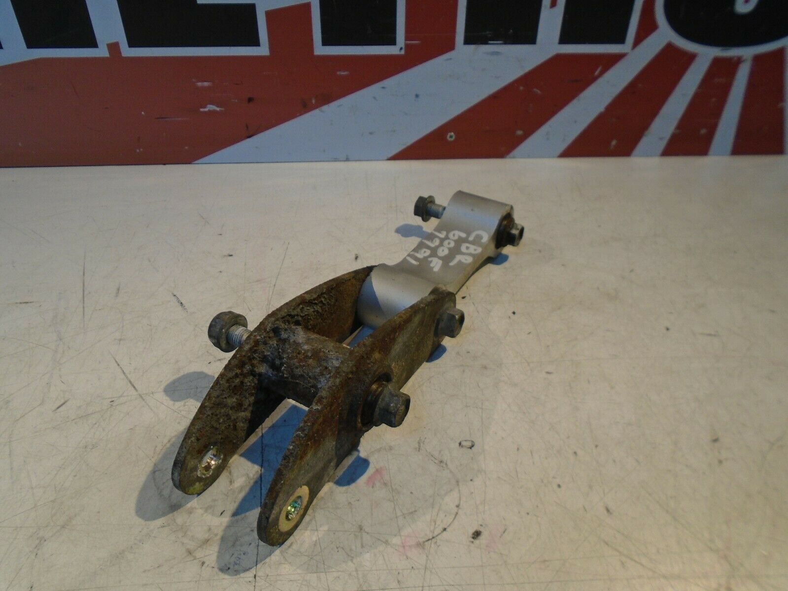 Honda CBR600F Rear Shock Linkage 