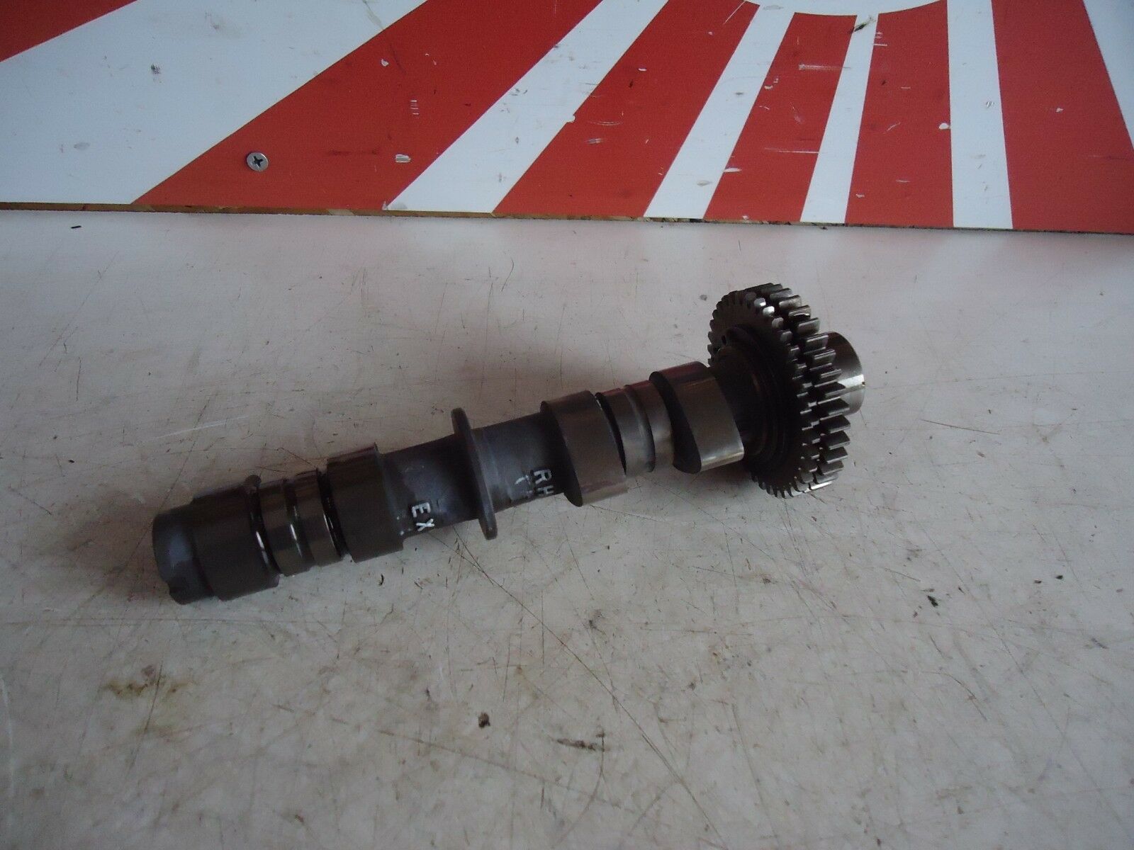 Honda ST1100 Pan European R-H Engine Exhaust Camshaft 