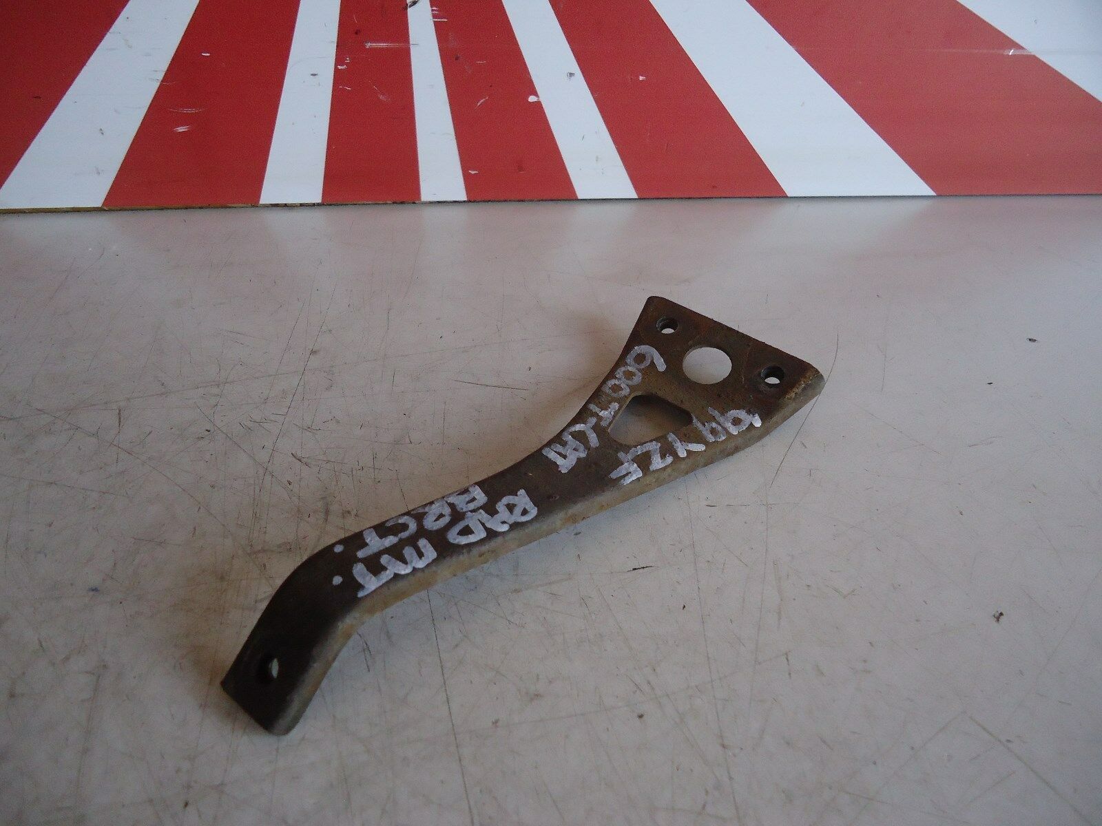 Yamaha YZF600R Thundercat Radiator Mount Bracket YZF600