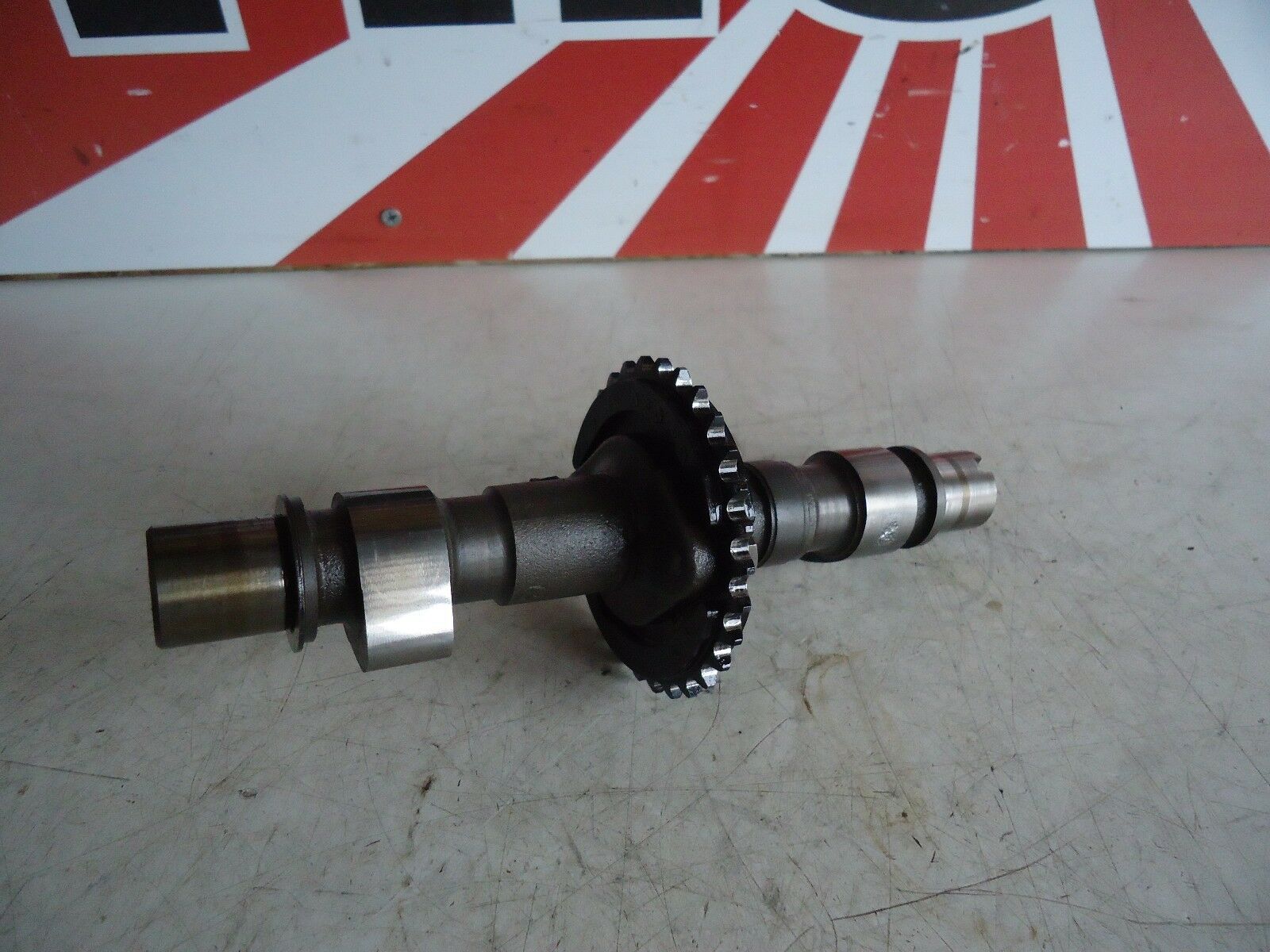 Suzuki GS500E Exhaust Camshaft GS Engine Camshaft