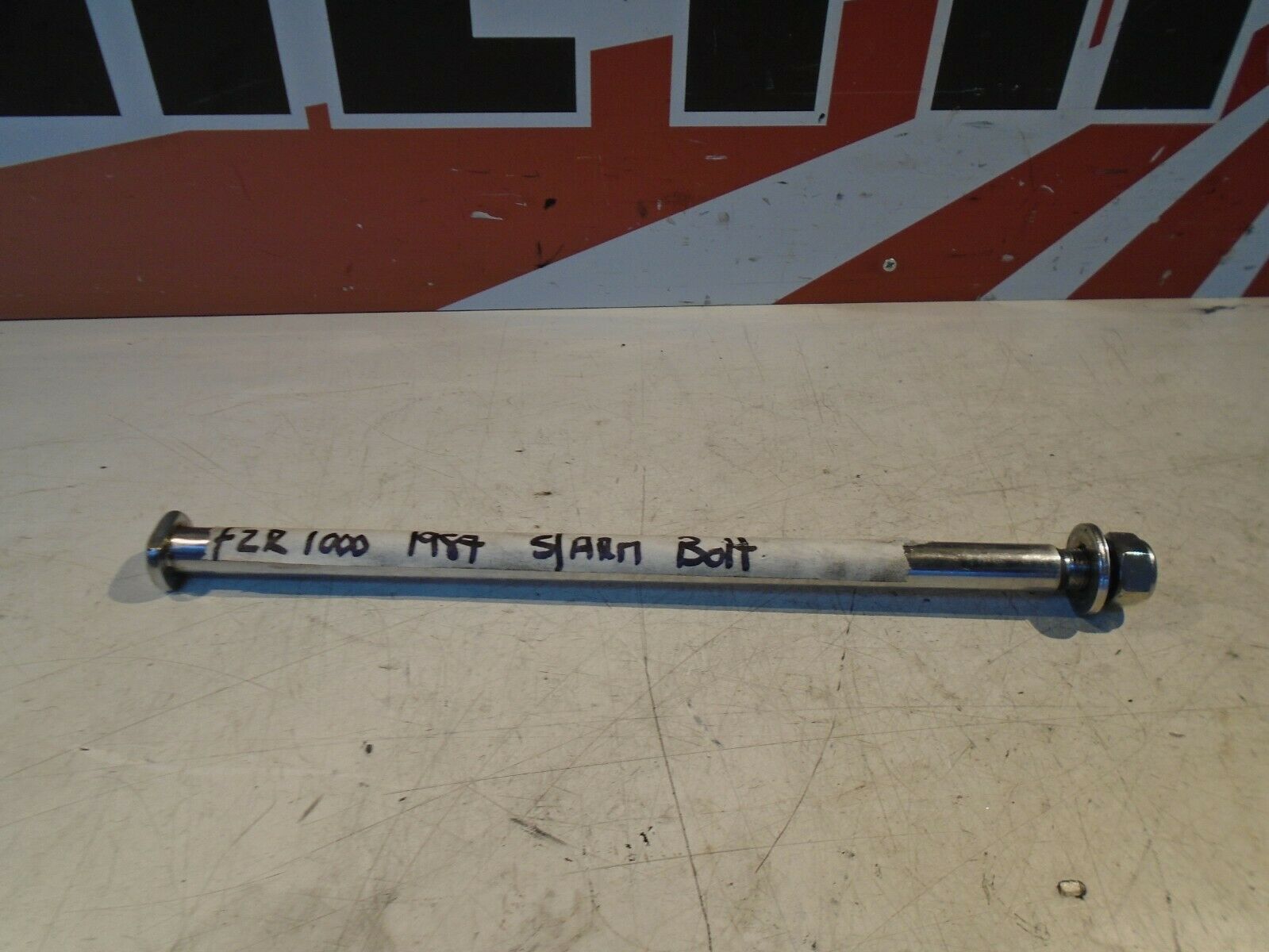 Yamaha FZR1000 Swingarm Spindle FZR Swingarm Axle 