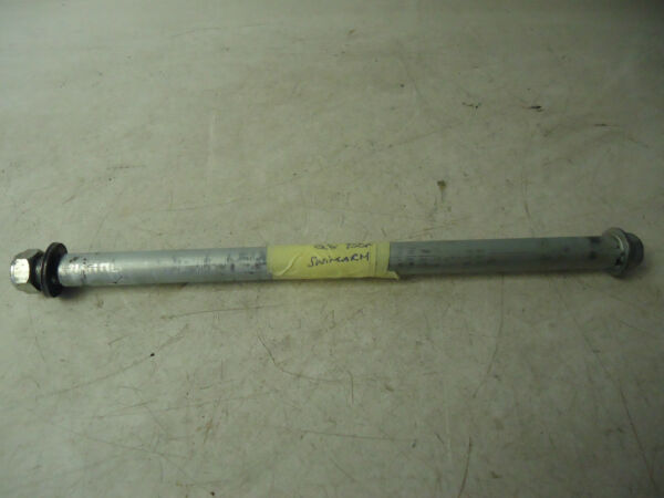 Suzuki GSX750F Swingarm Spindle Axle