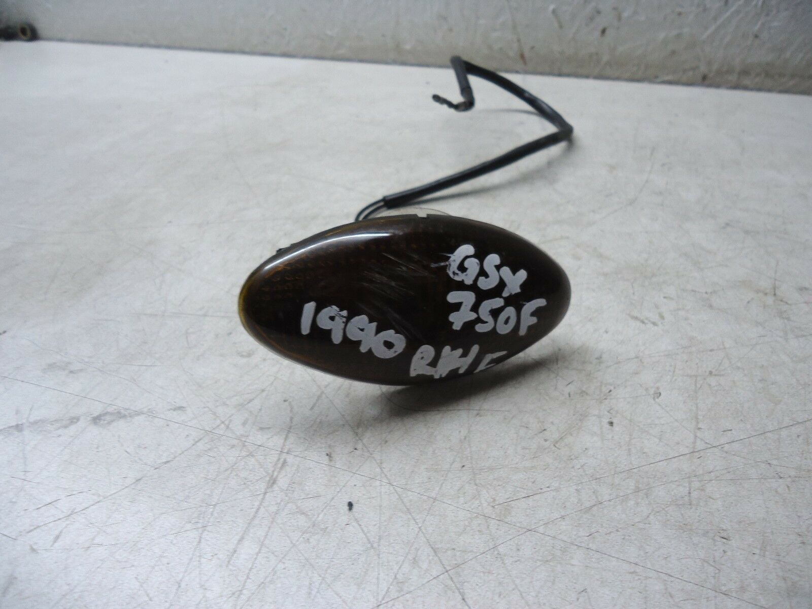 Suzuki GSX750F Indicator