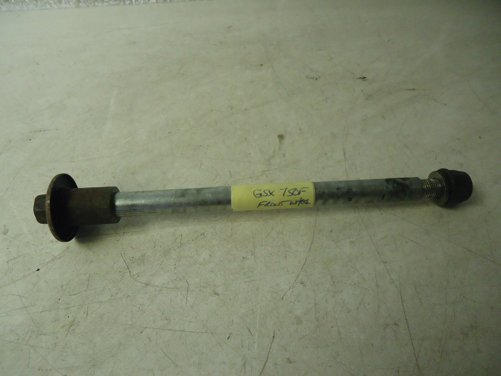 Suzuki GSX750F Front Wheel Spindle Axle