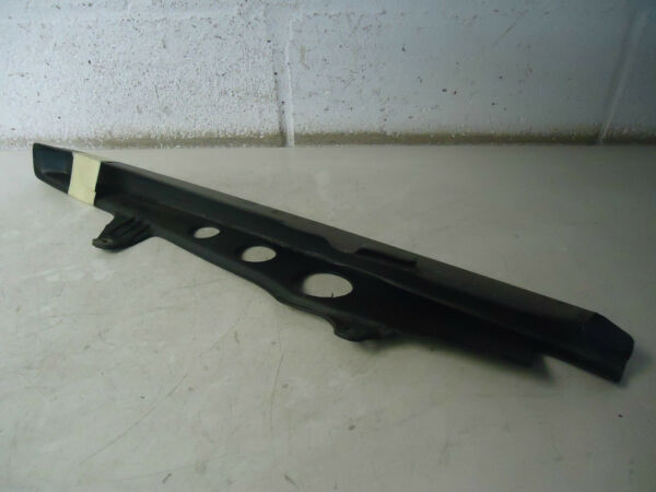 Honda VF400F Chainguard 
