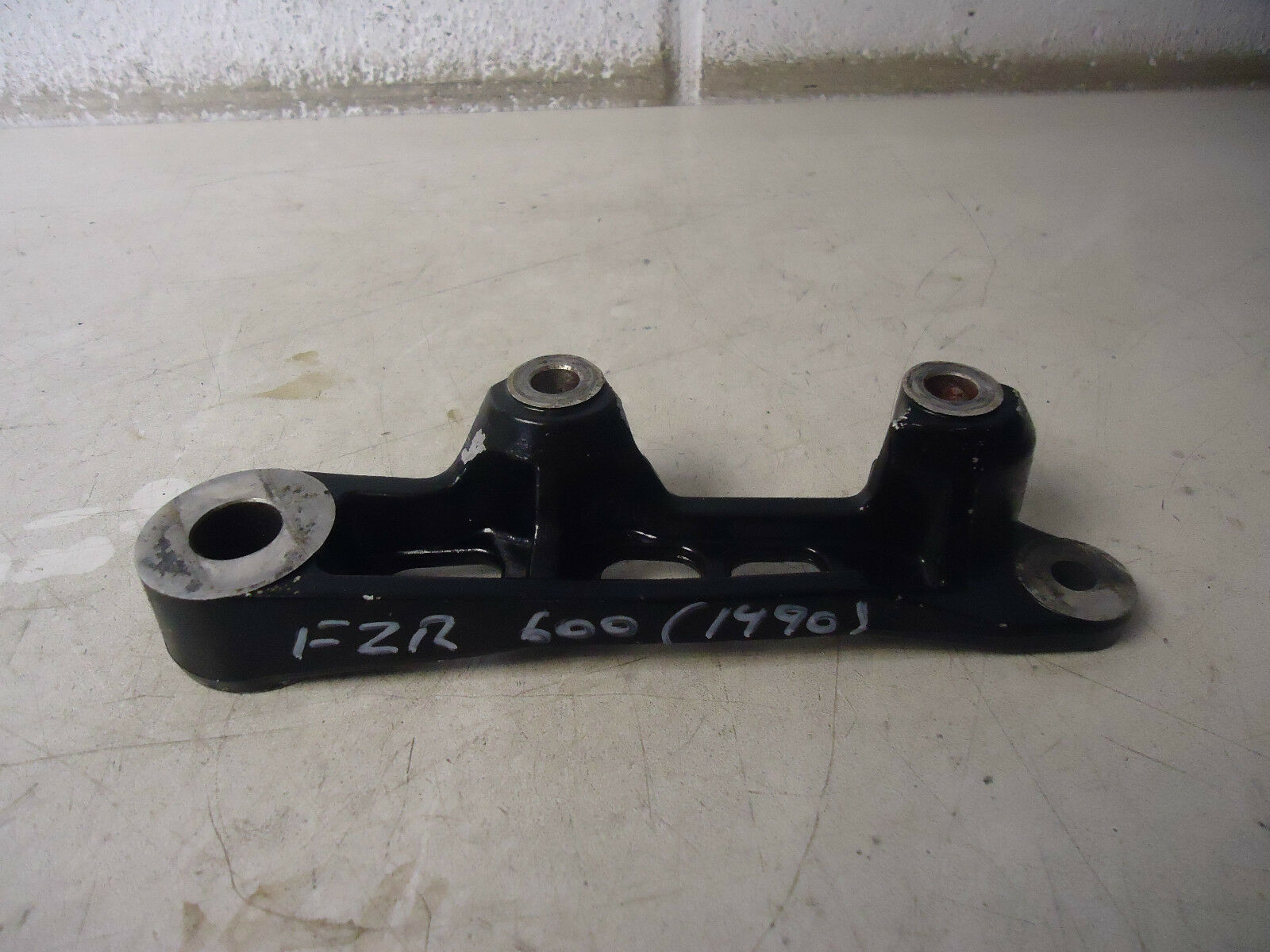 Yamaha FZR600 Rear Brake Caliper Mount Bracket 