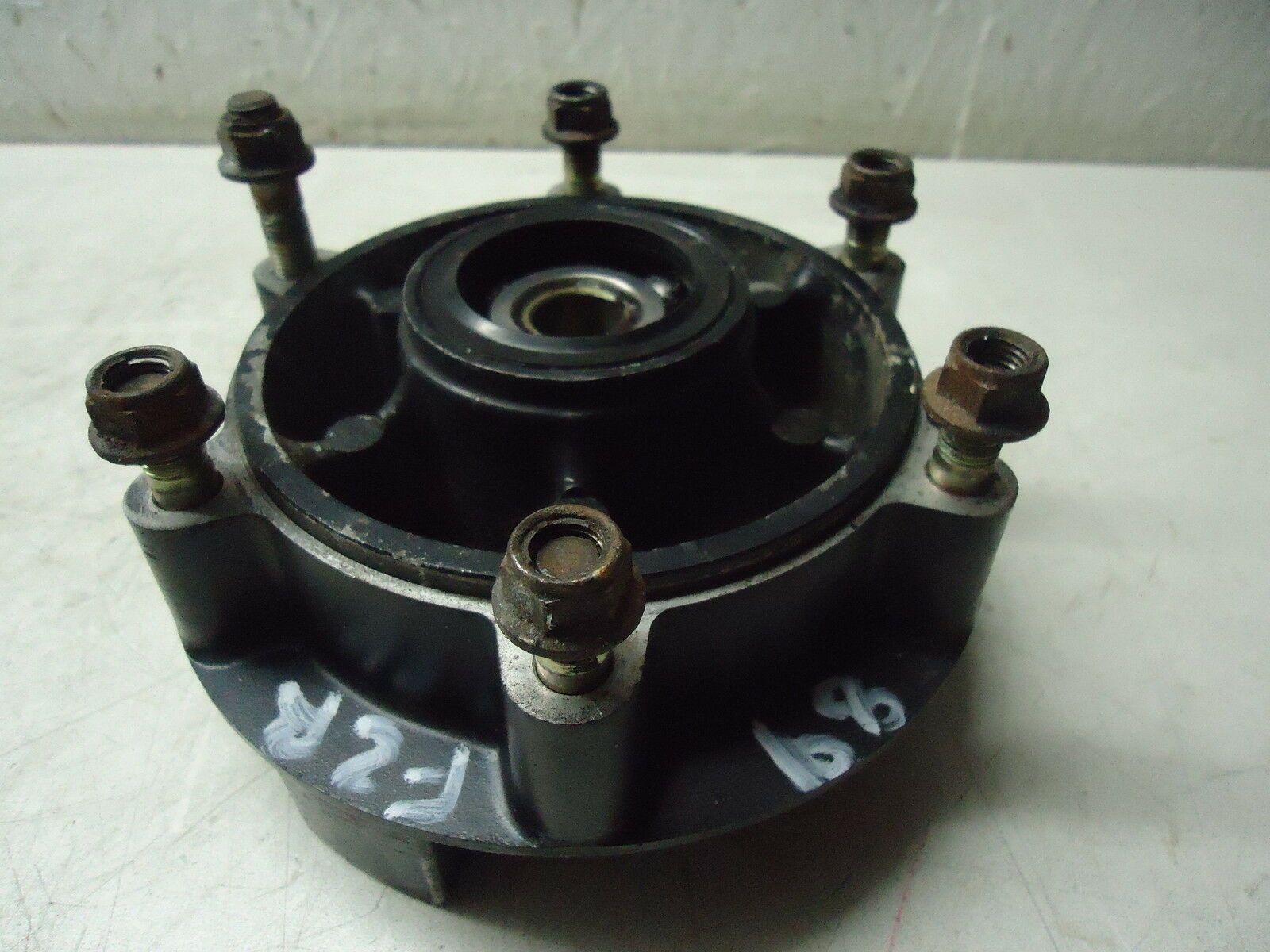 Yamaha FZR600 Rear Wheel Hub Sprocket Carrier