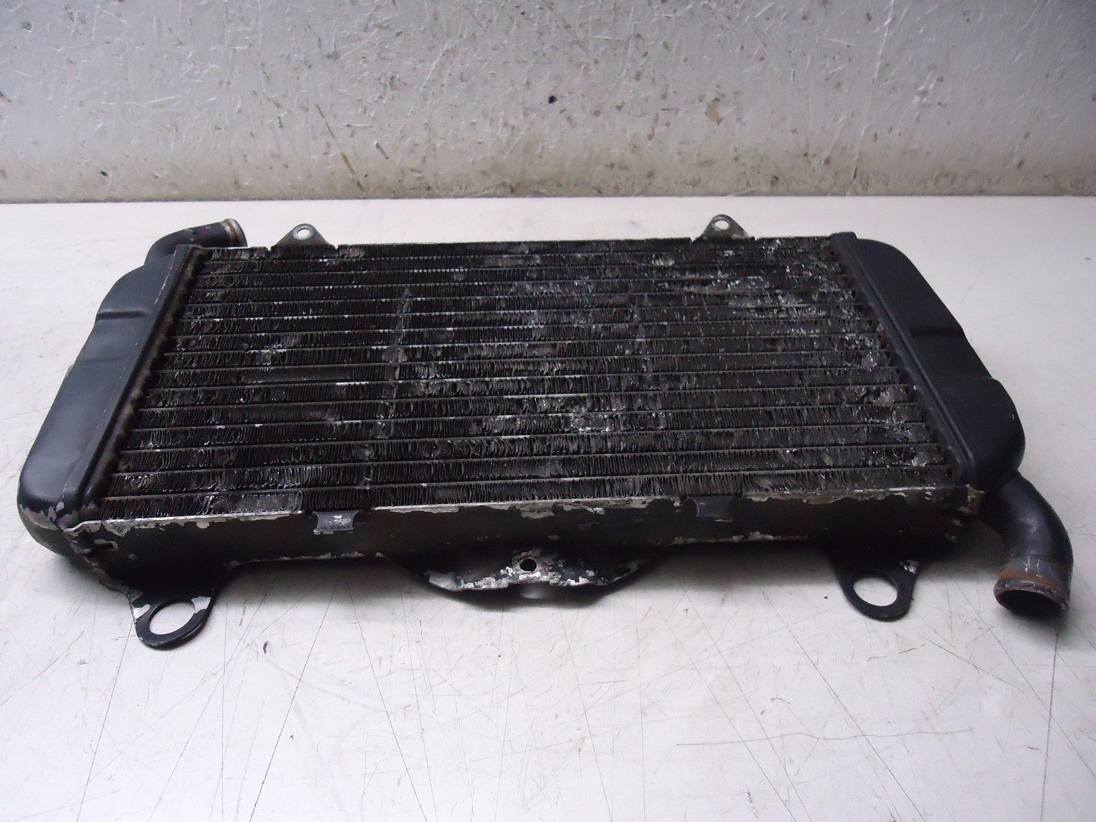 Yamaha FZ750 Radiator 
