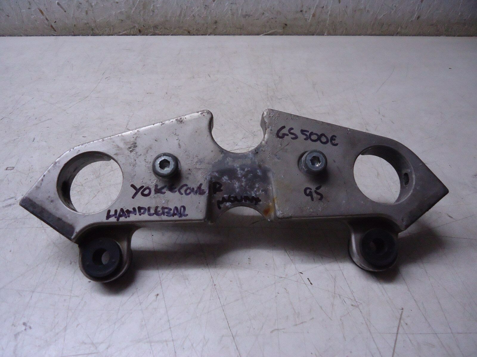 Suzuki GS500E Top Fork Yoke