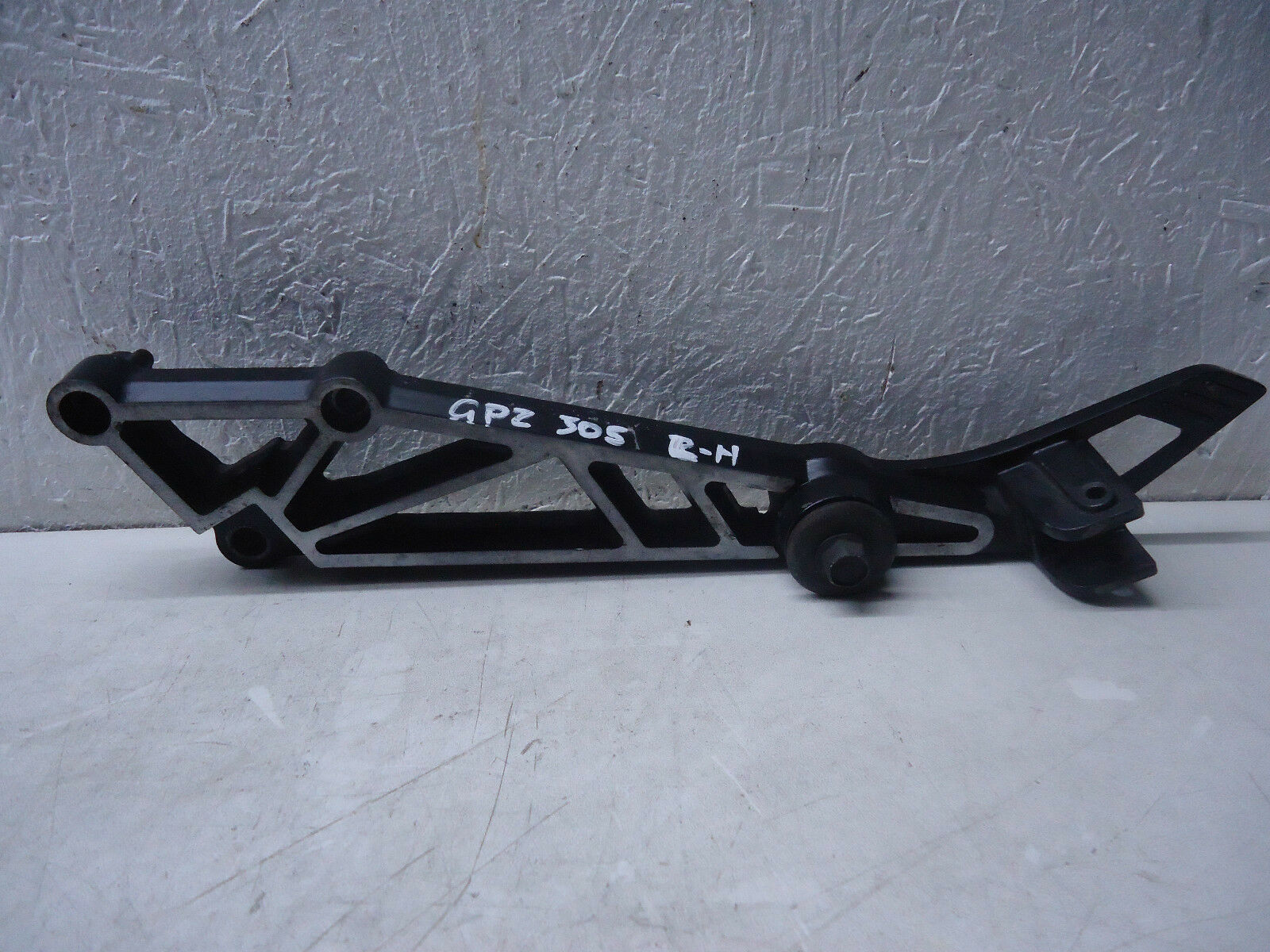 Kawasaki GPZ305 Footrest Hanger 