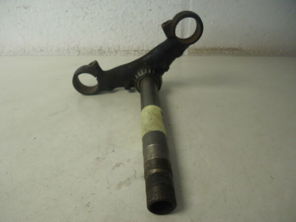 Honda VF400F Lower Fork Yoke