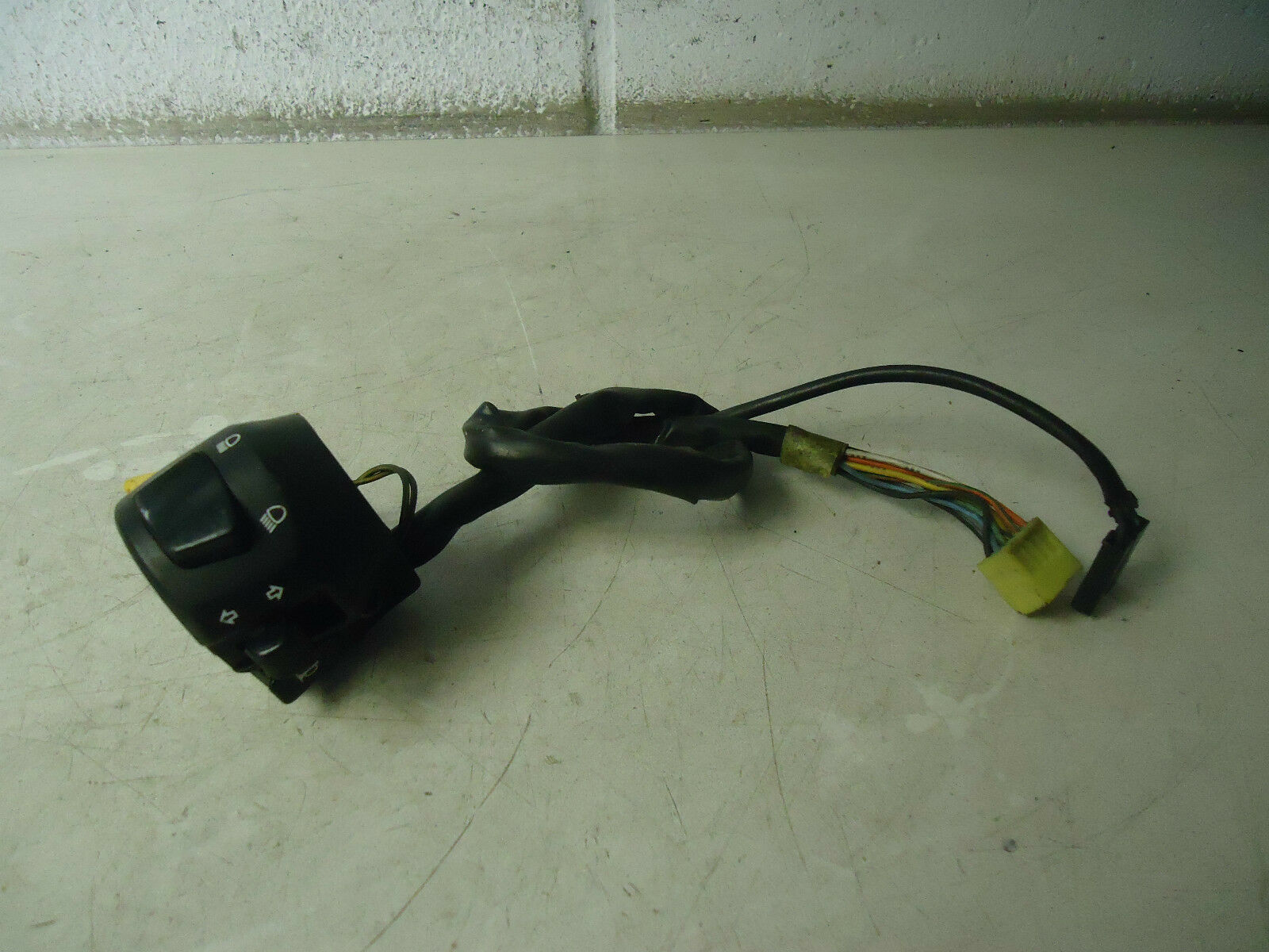 Suzuki GSX750F Handlebar Switchgear