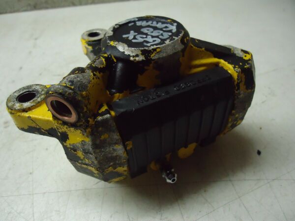 Suzuki GS550M Katana Front Brake Caliper 