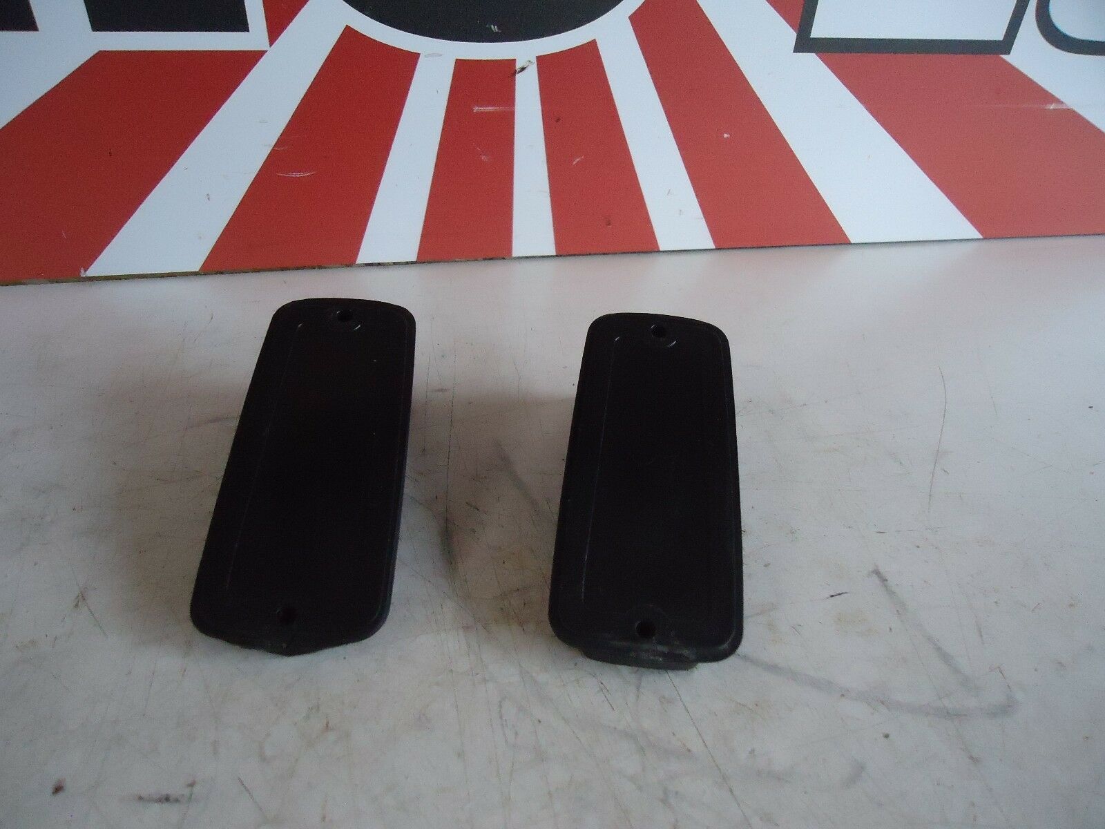 Yamaha XJ750 Maxim Reflector Mounts