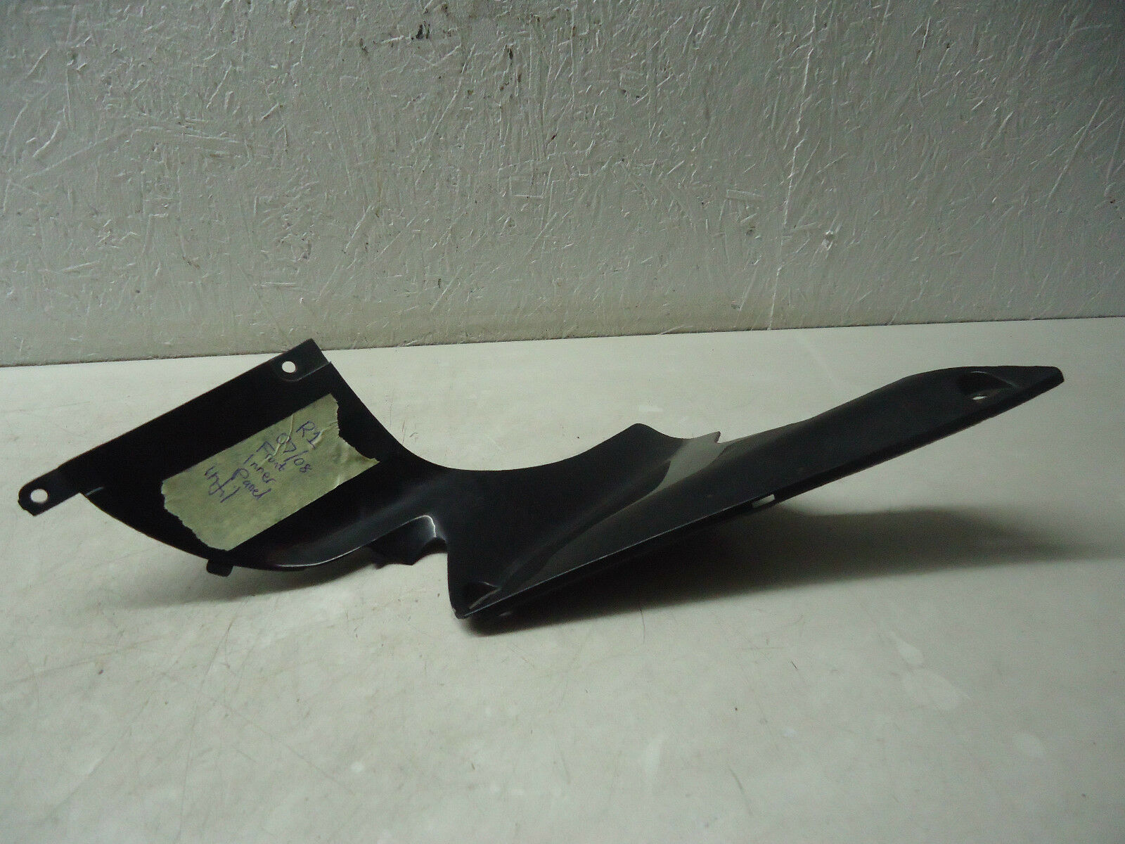 Yamaha R1 Front Fairing Infill Panel YZF-R1