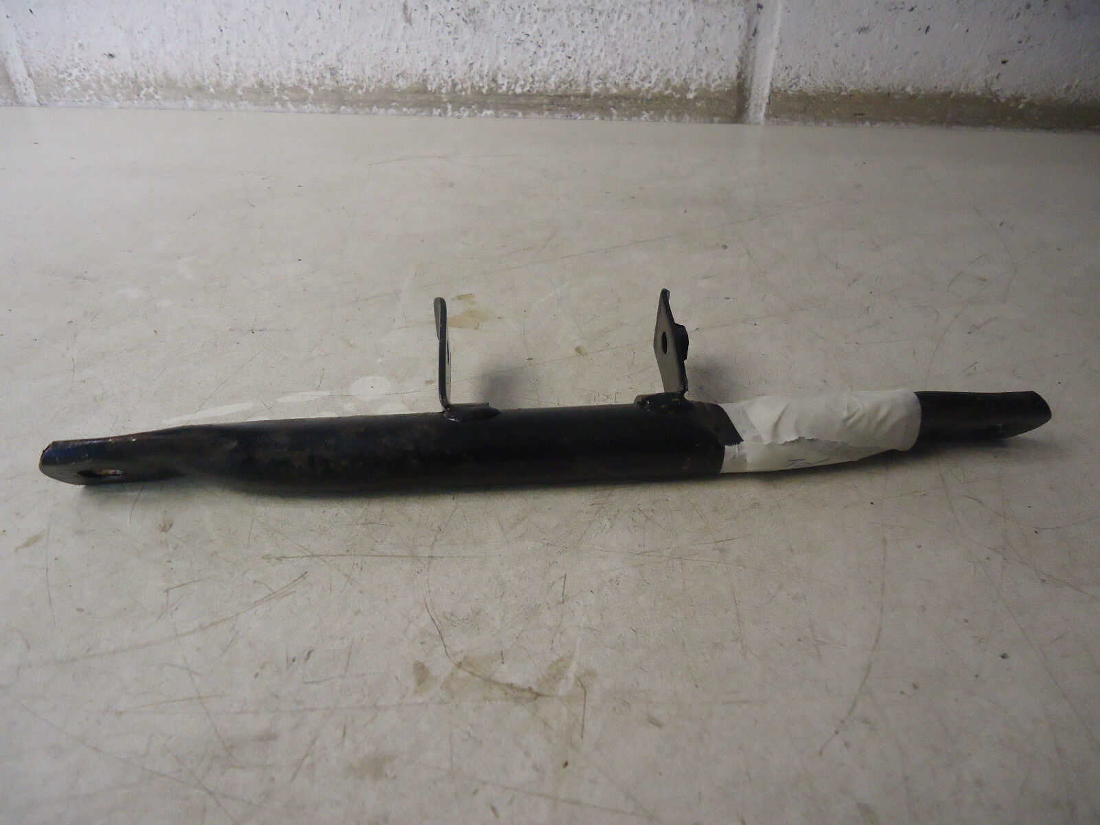 Yamaha FZR600 Frame Brace Bar