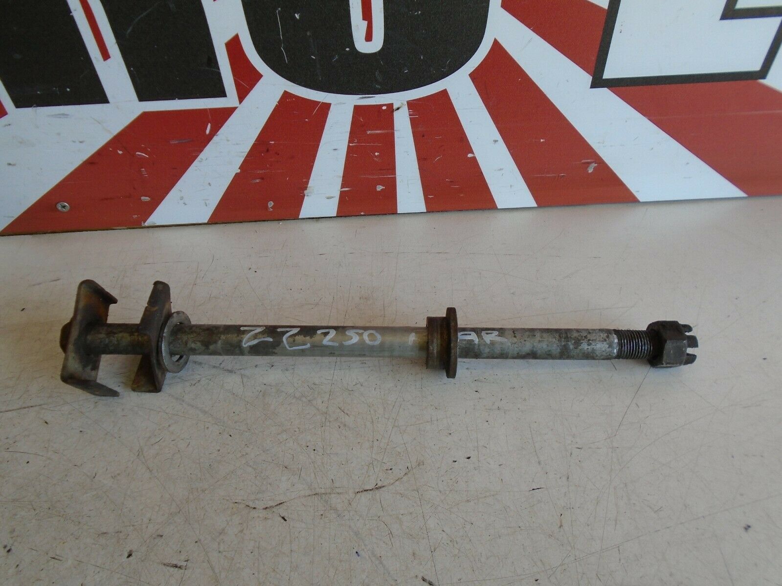 Kawasaki ZZR250 Rear Wheel Spindle Axle